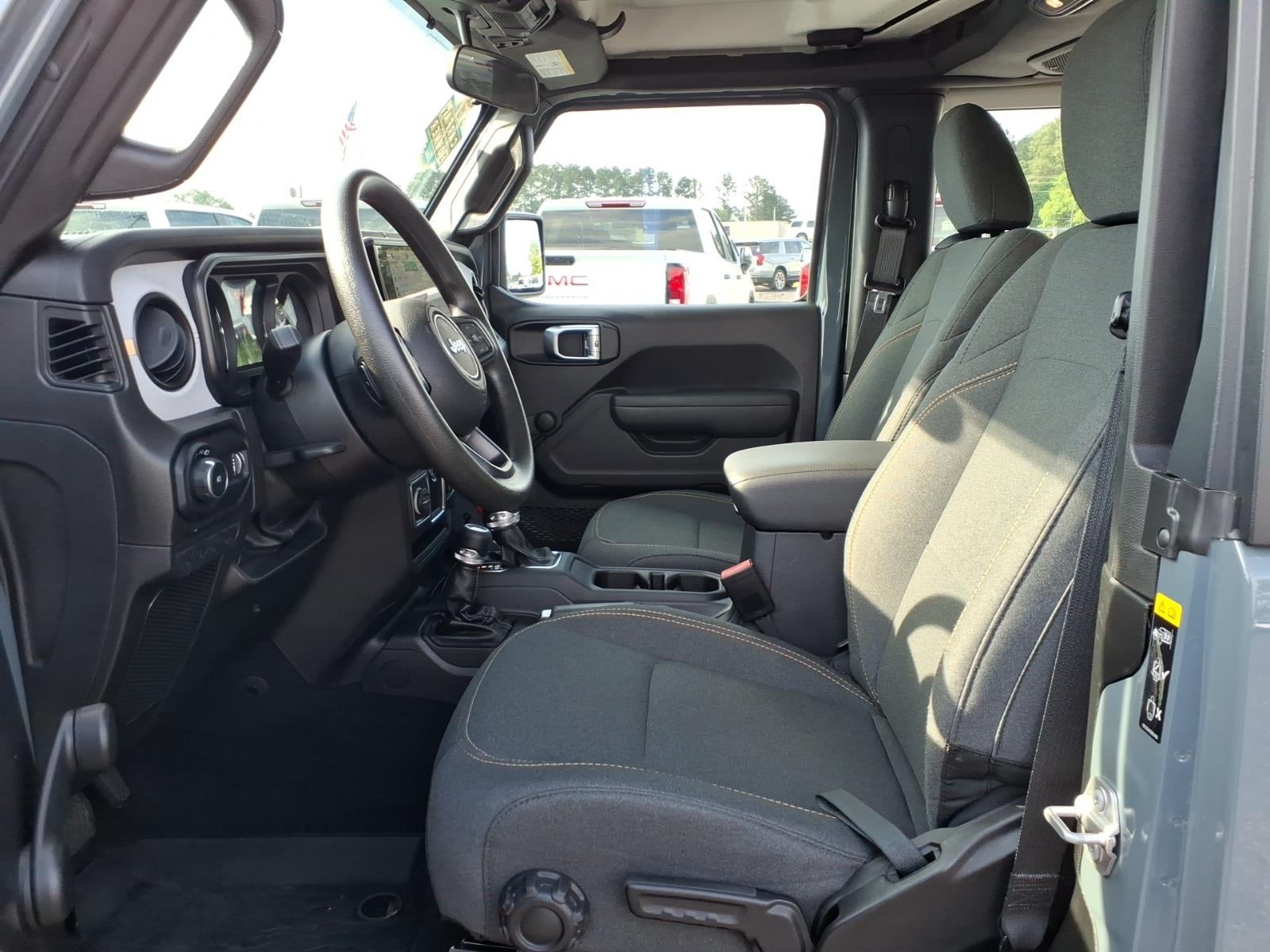 2024 Jeep Wrangler Sport
