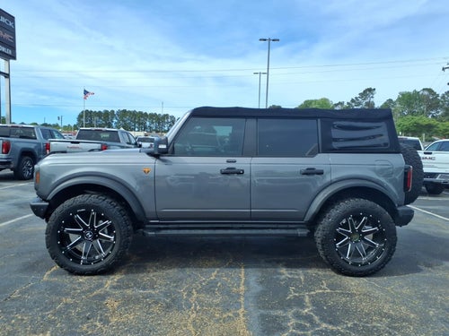 2021 Ford Bronco Base