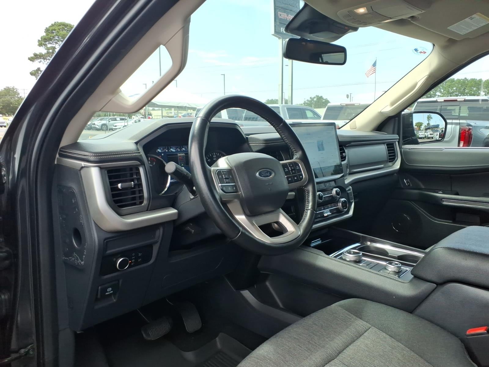 2024 Ford Expedition XLT