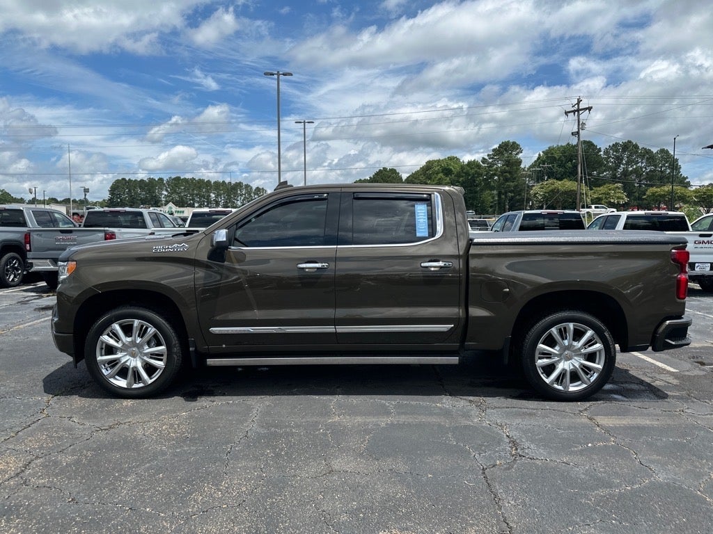 2023 Chevrolet Silverado 1500 High Country