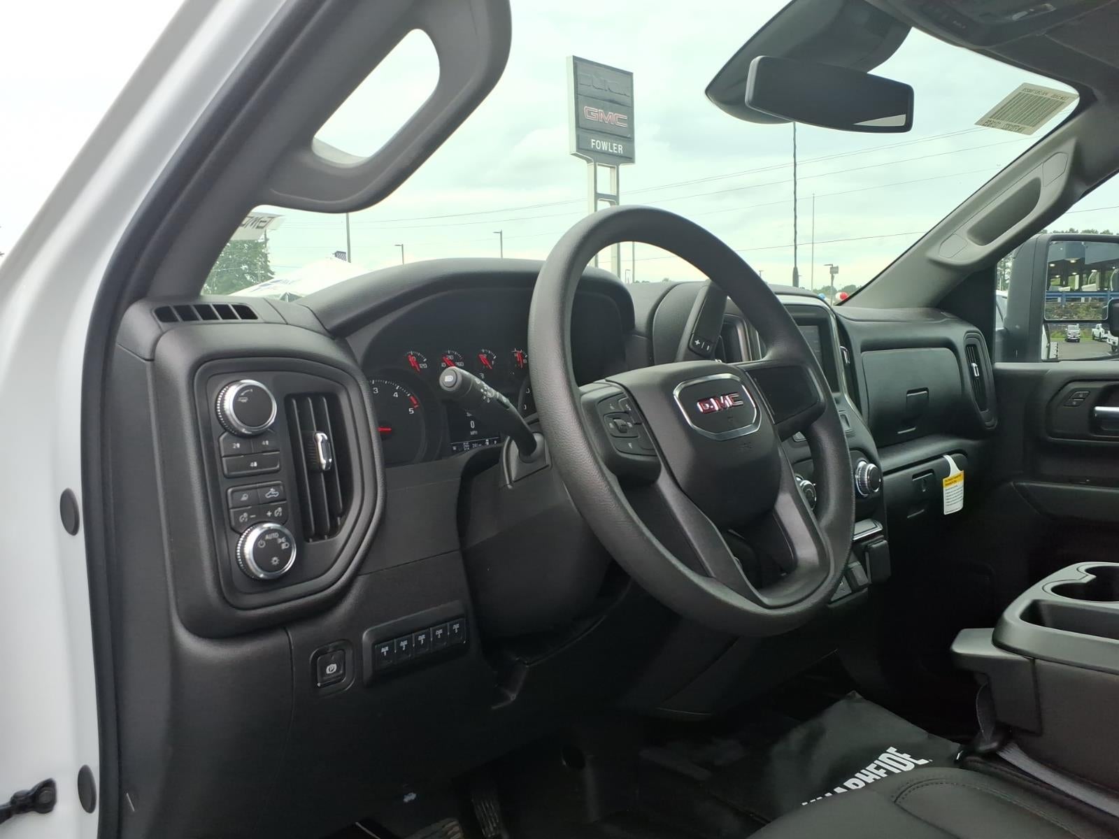 2026 GMC Sierra 3500 HD Chassis Cab Pro