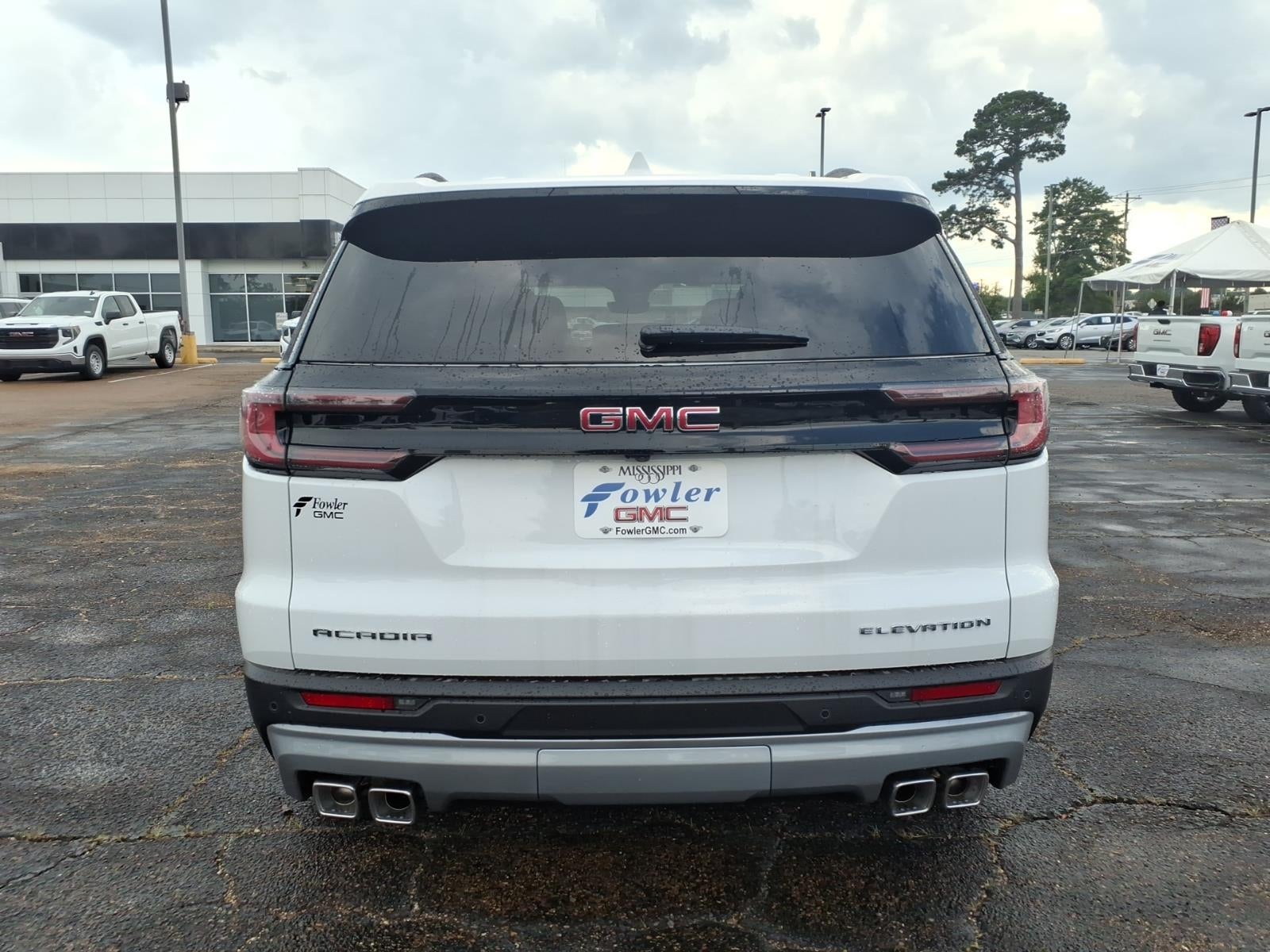 2026 GMC Acadia Elevation