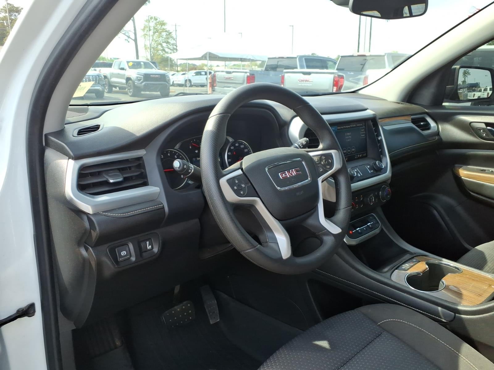 2021 GMC Acadia SLE