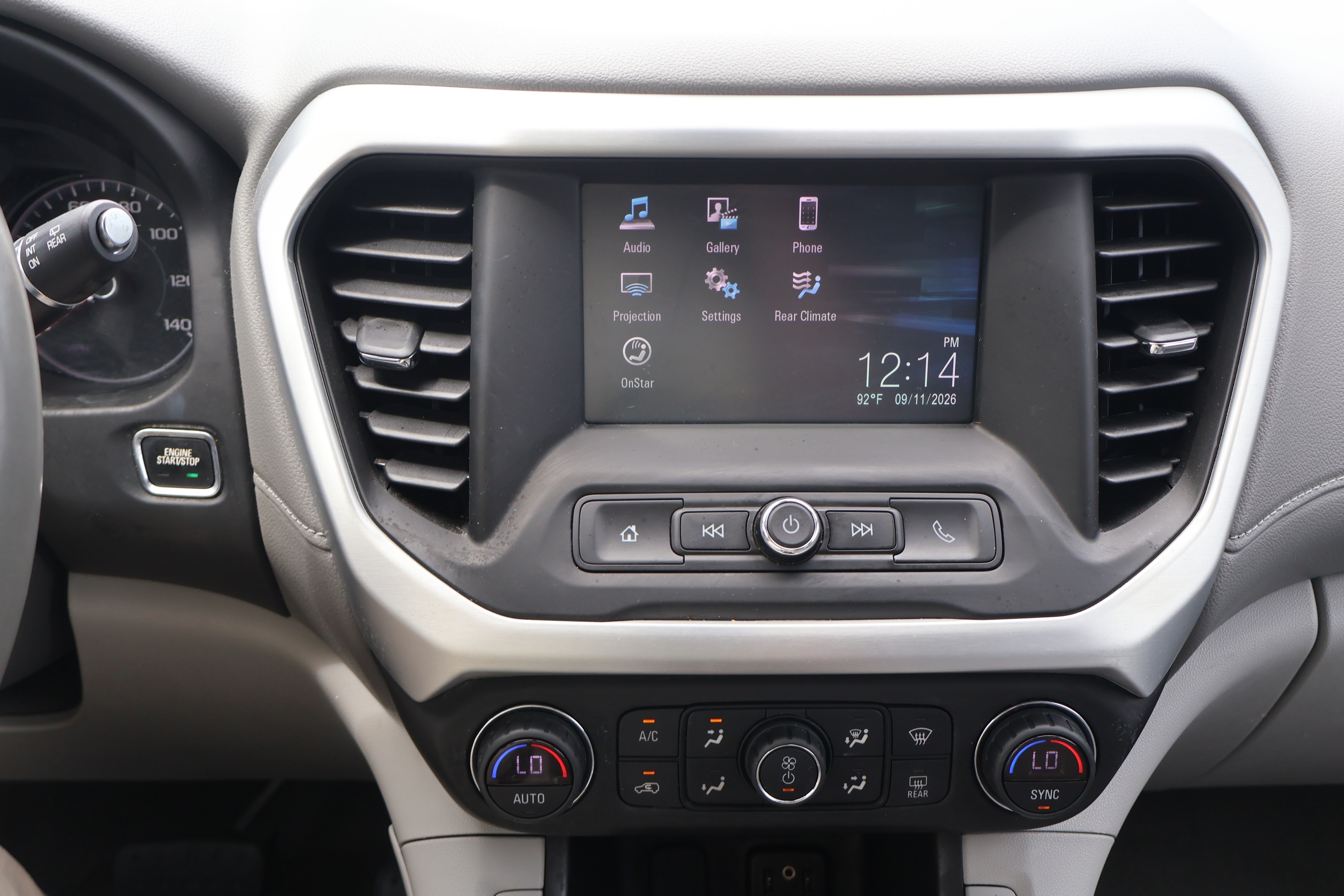 2019 GMC Acadia SLE