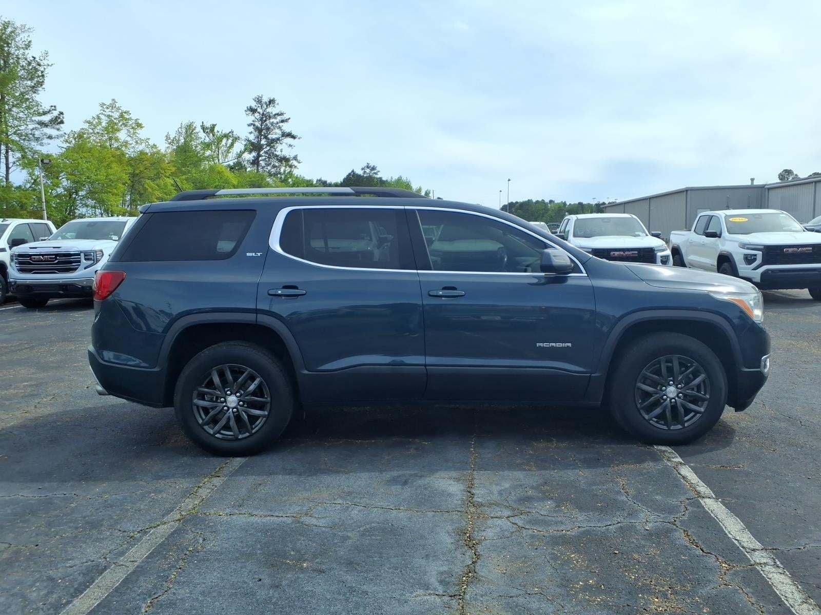 2019 GMC Acadia SLT