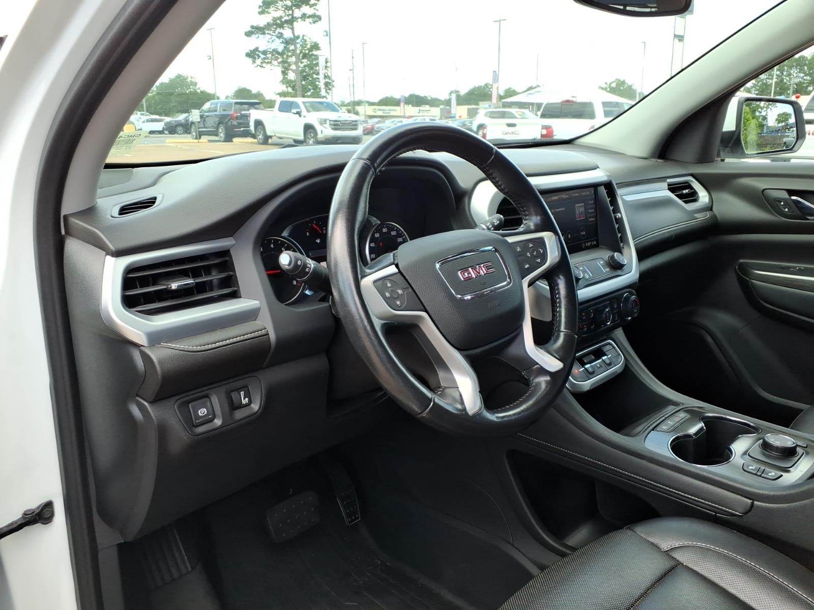 2020 GMC Acadia SLT