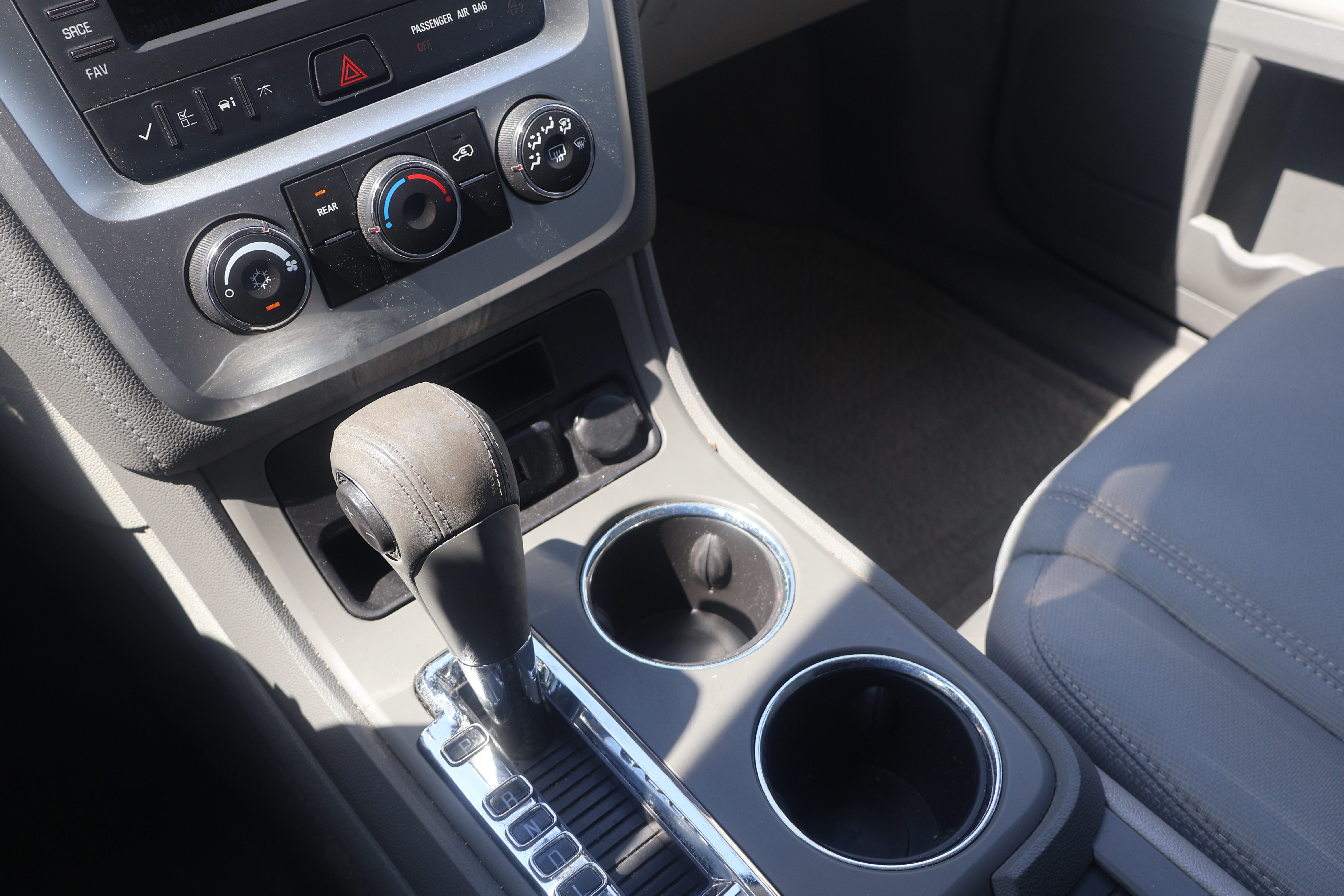 2015 GMC Acadia SLE
