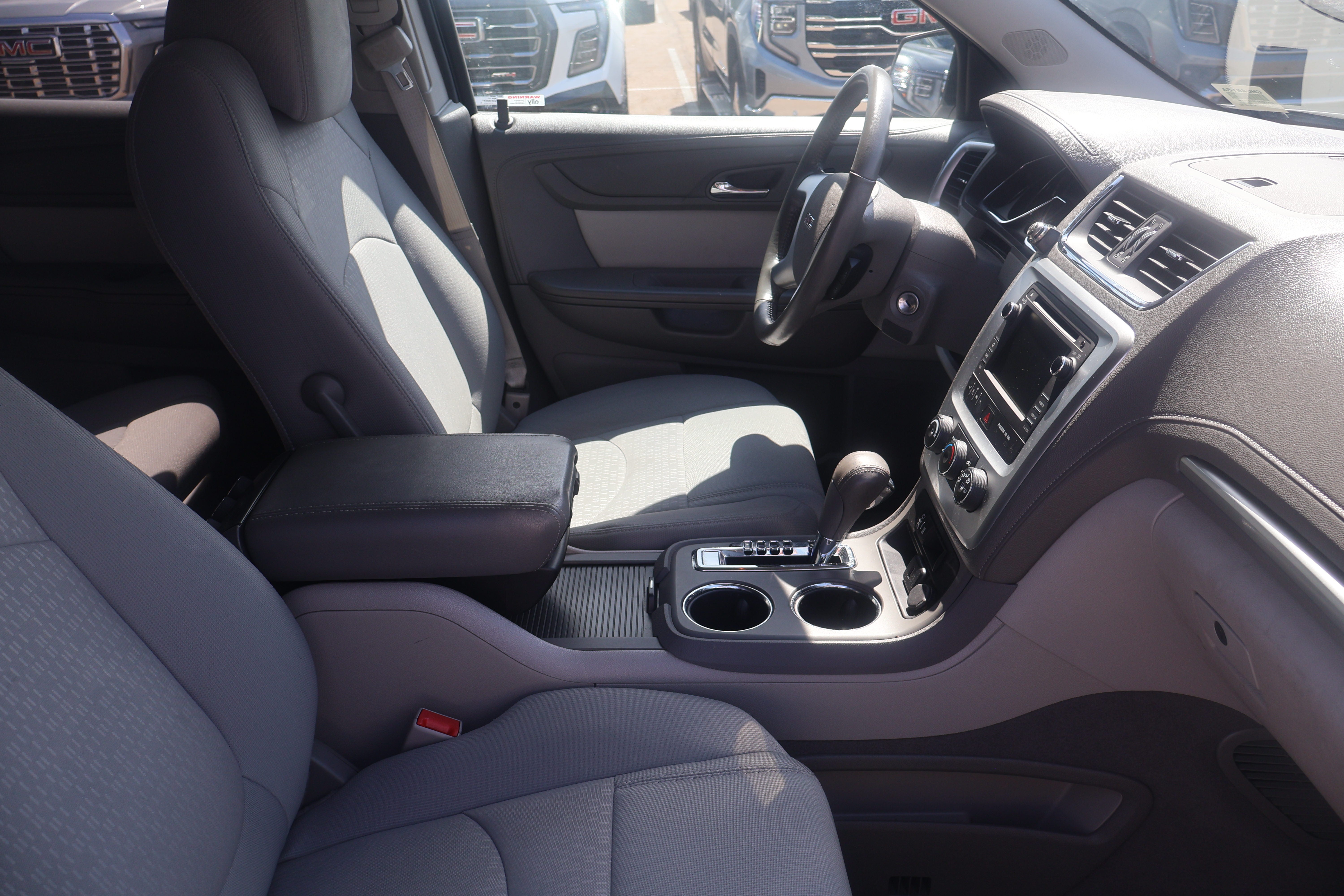 2015 GMC Acadia SLE