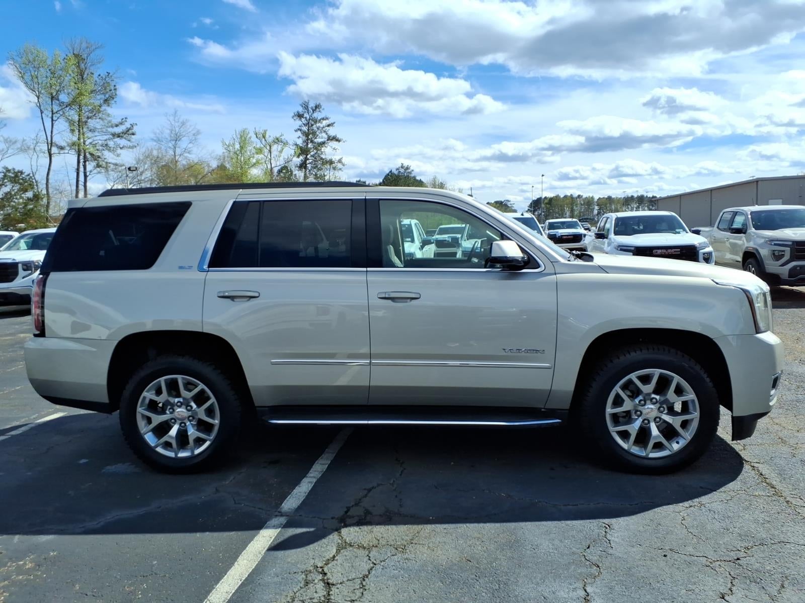 2017 GMC Yukon SLT