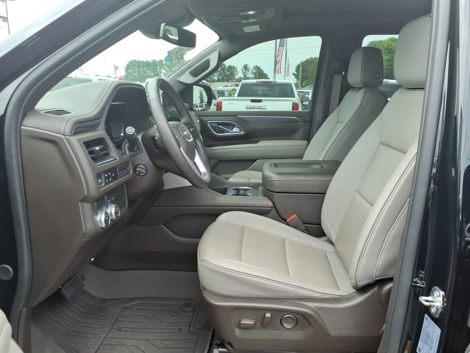 2024 GMC Yukon SLT