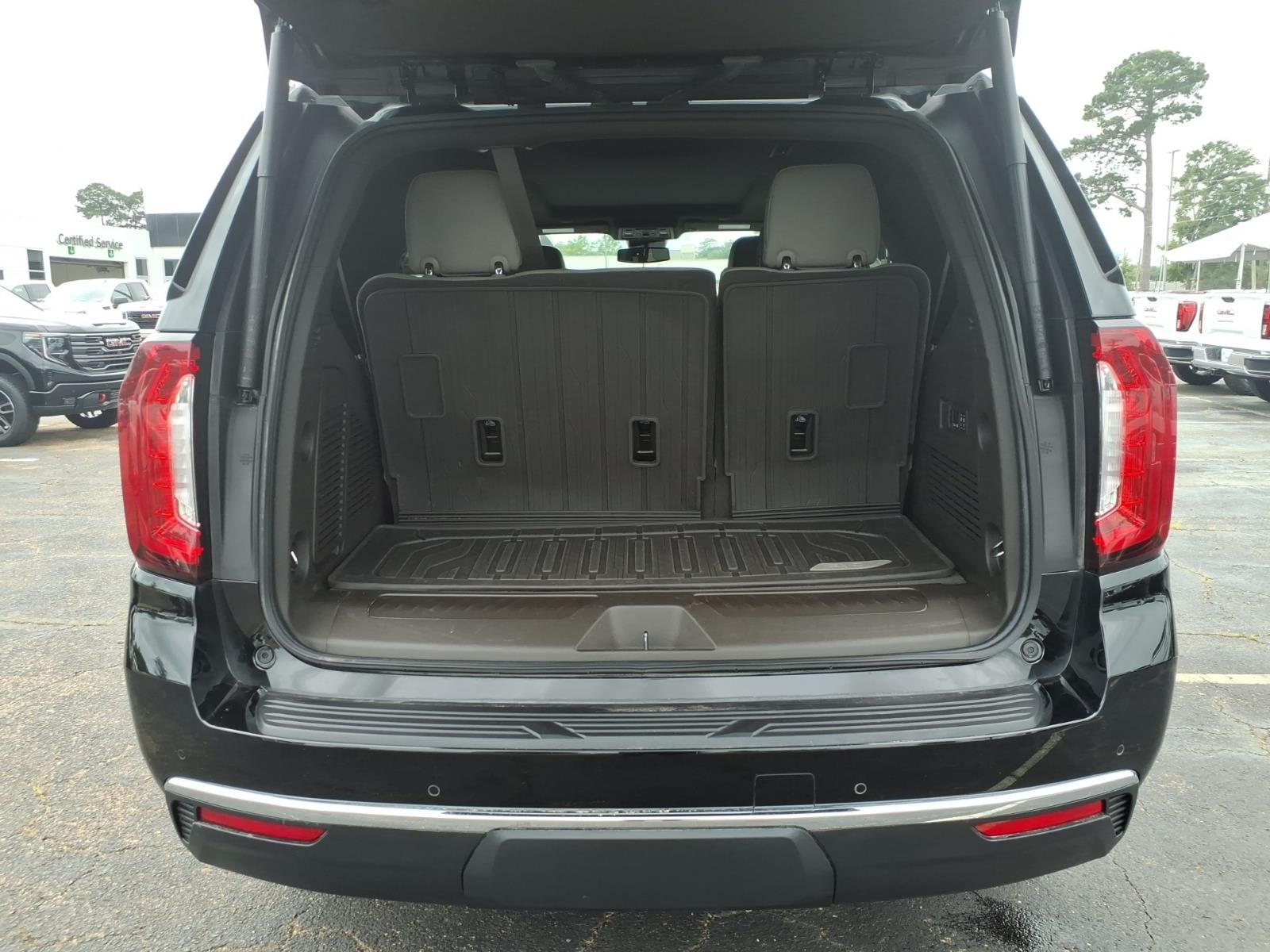 2024 GMC Yukon SLT