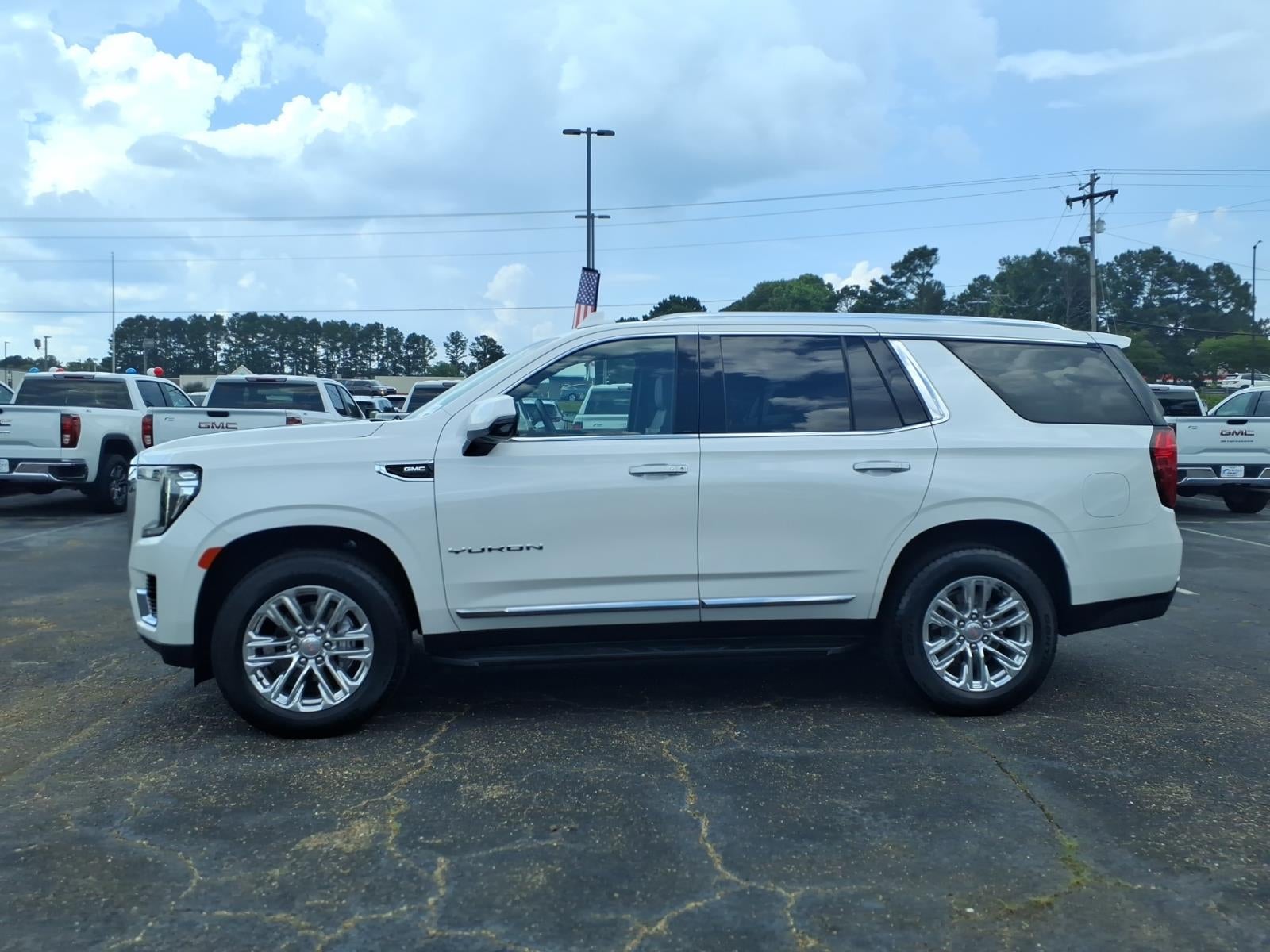 2021 GMC Yukon SLT