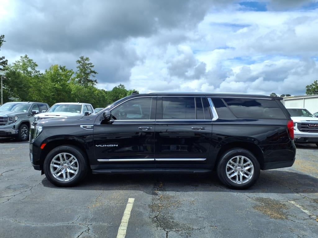2022 GMC Yukon XL SLT