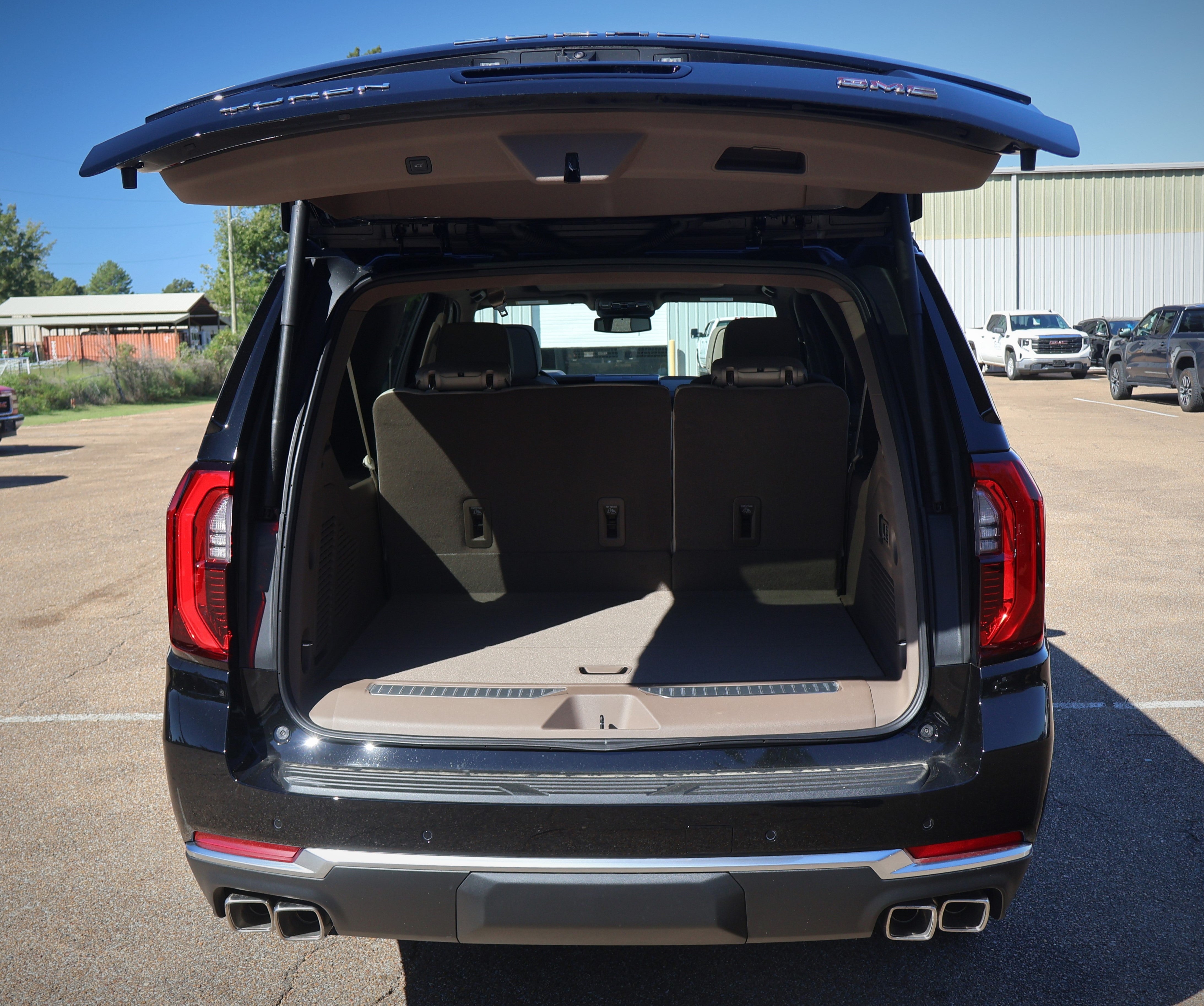 2027 GMC Yukon XL Denali