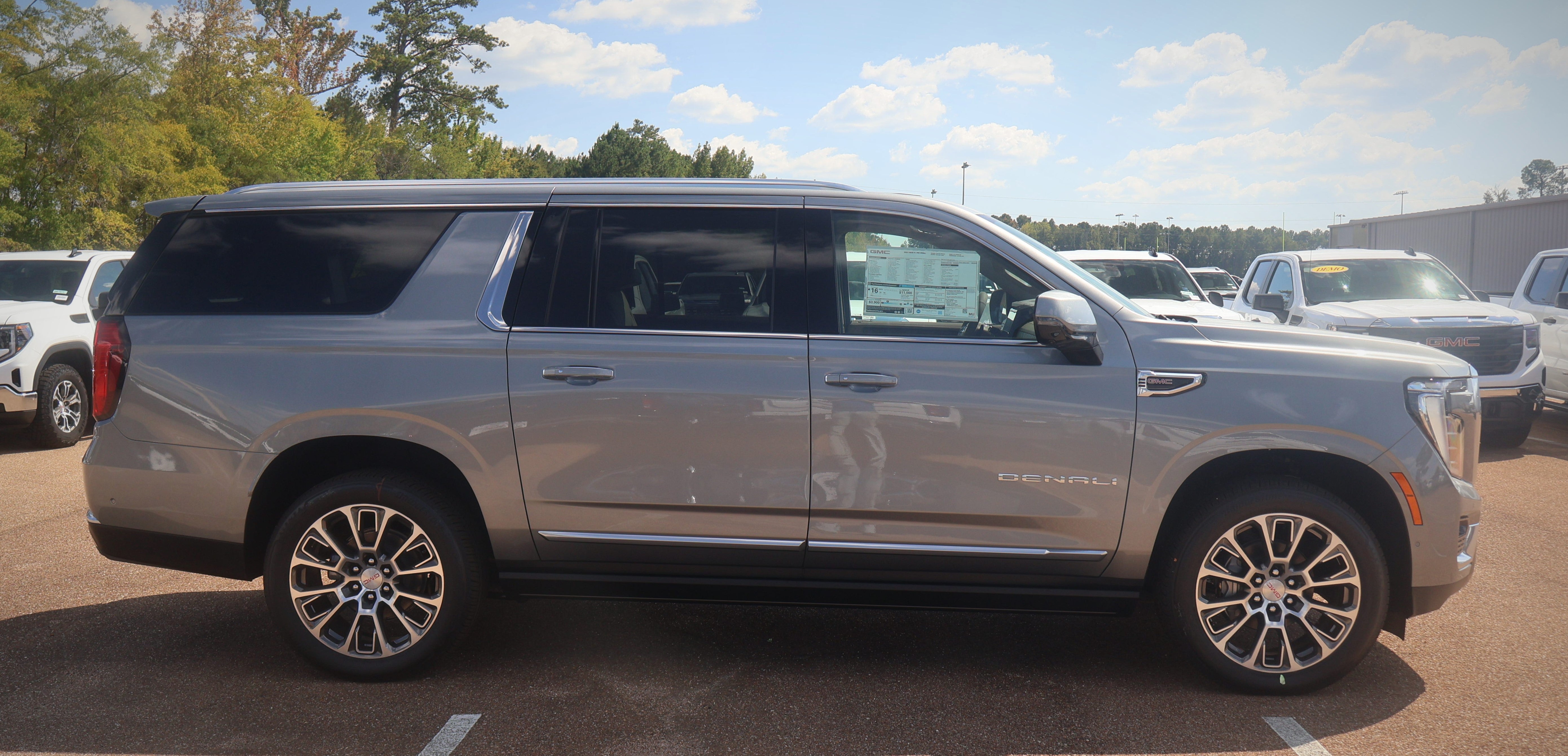 2026 GMC Yukon XL Denali