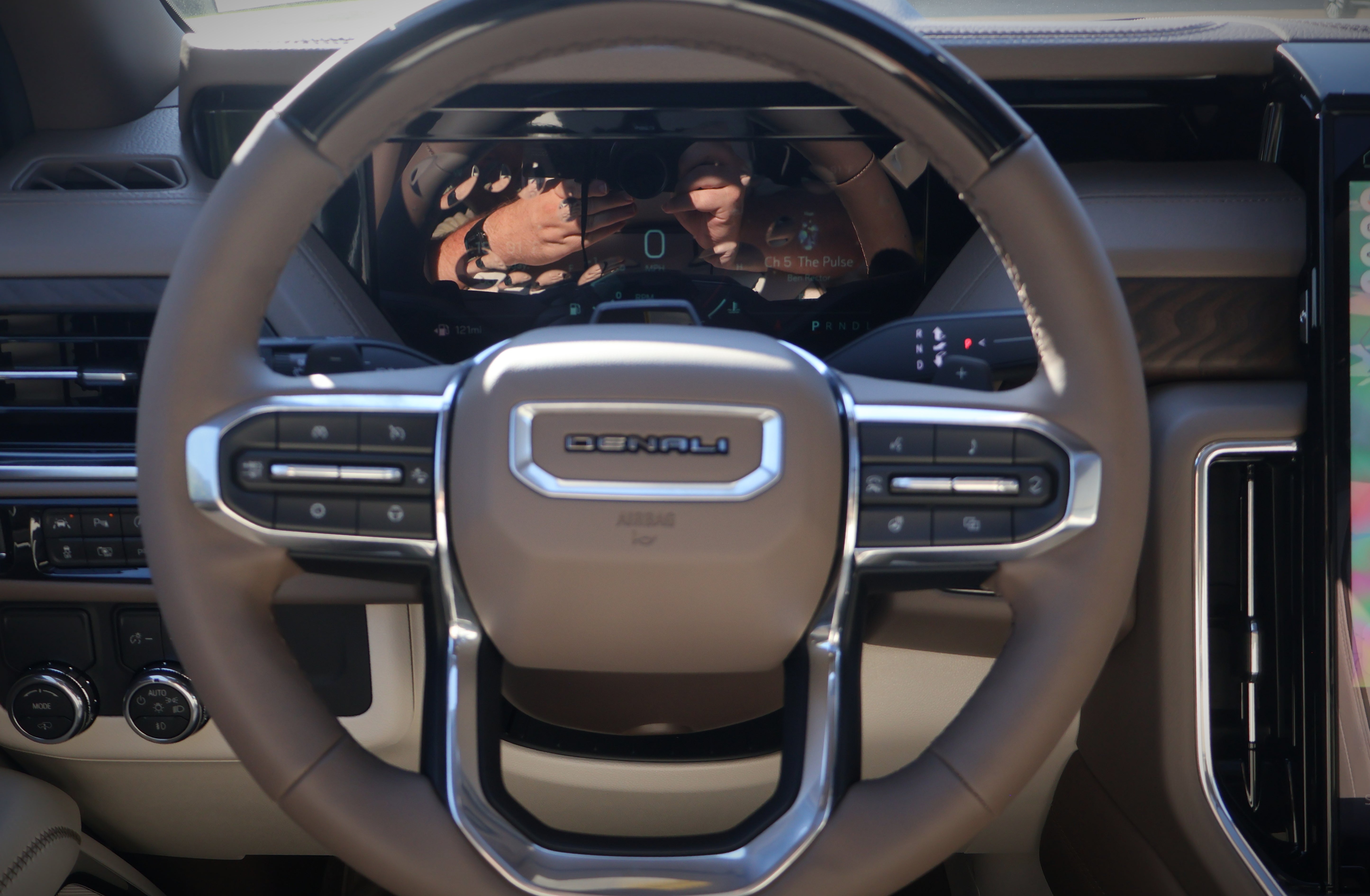 2027 GMC Yukon XL Denali
