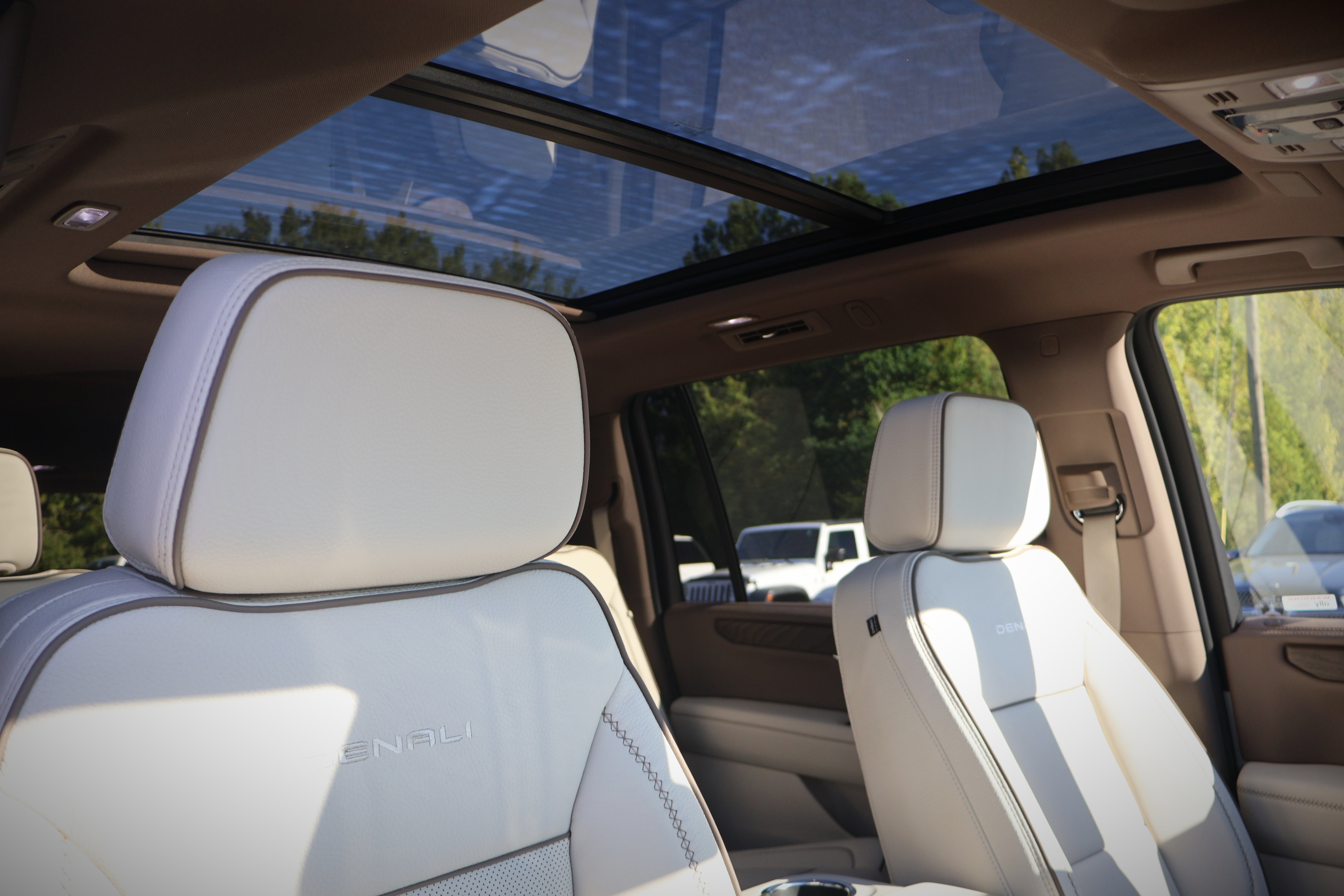 2027 GMC Yukon XL Denali