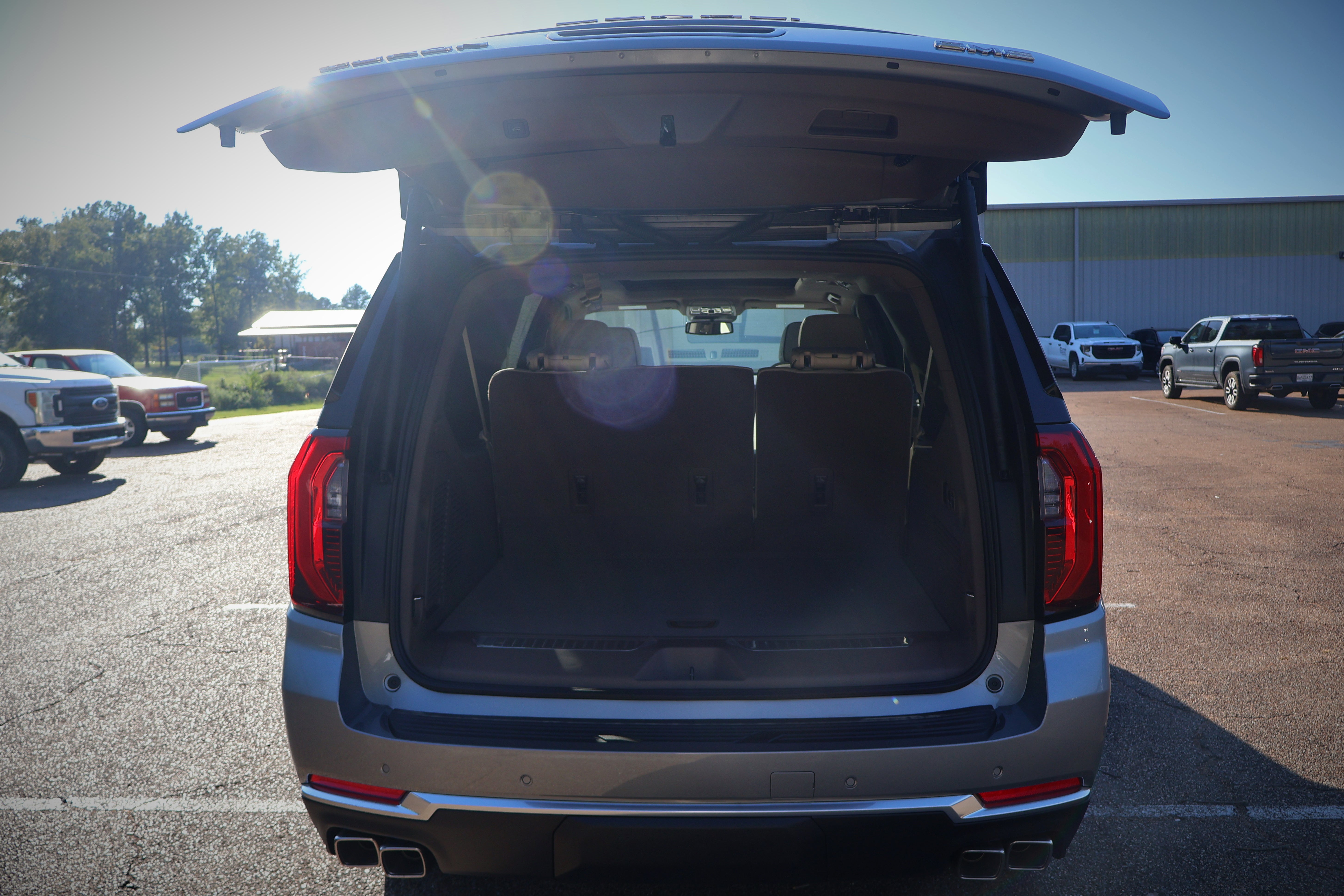 2027 GMC Yukon XL Denali