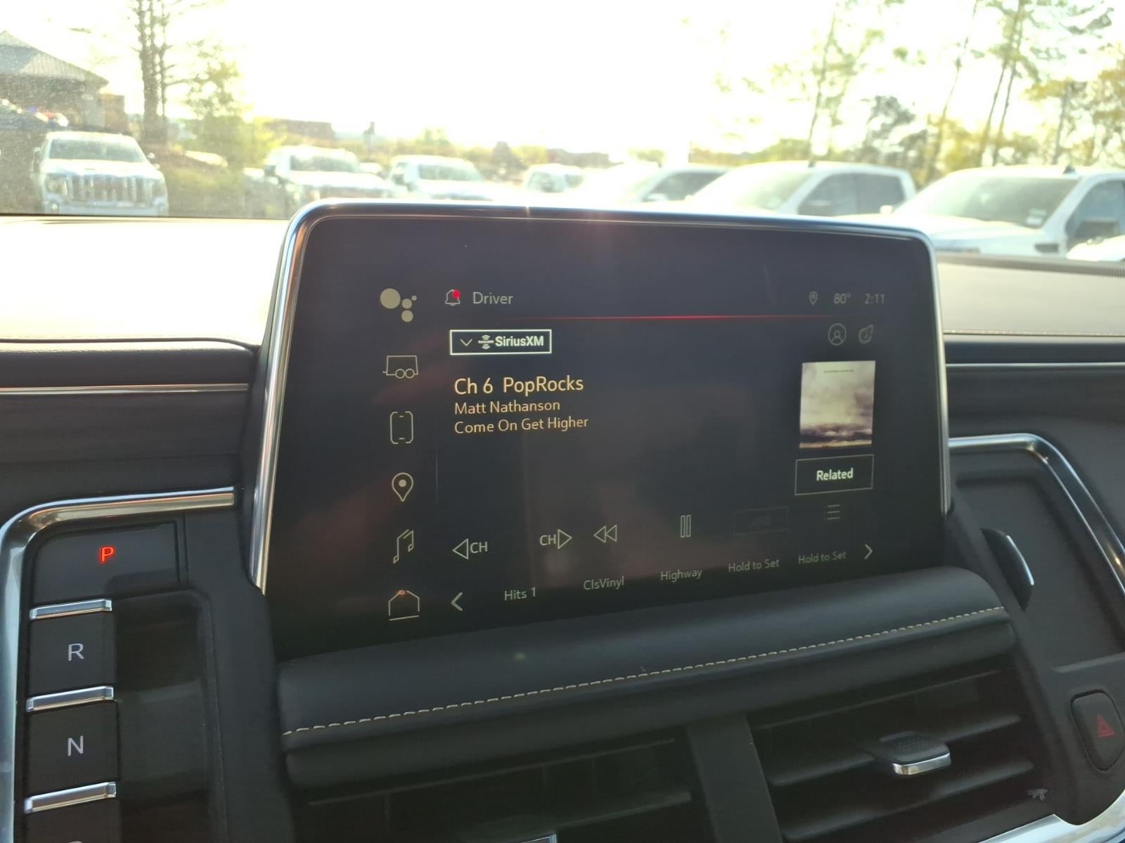 2023 GMC Yukon SLT