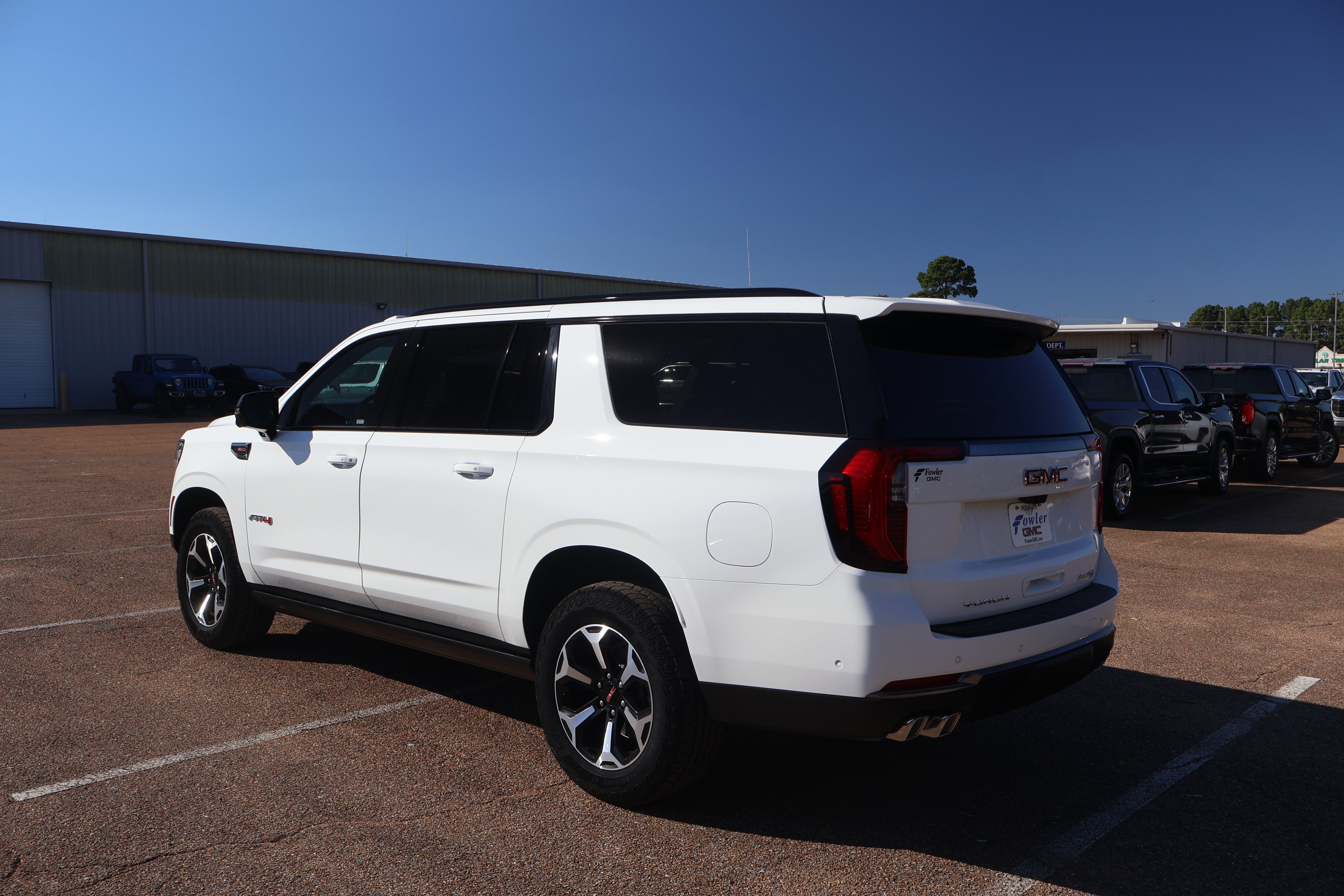 2026 GMC Yukon XL AT4