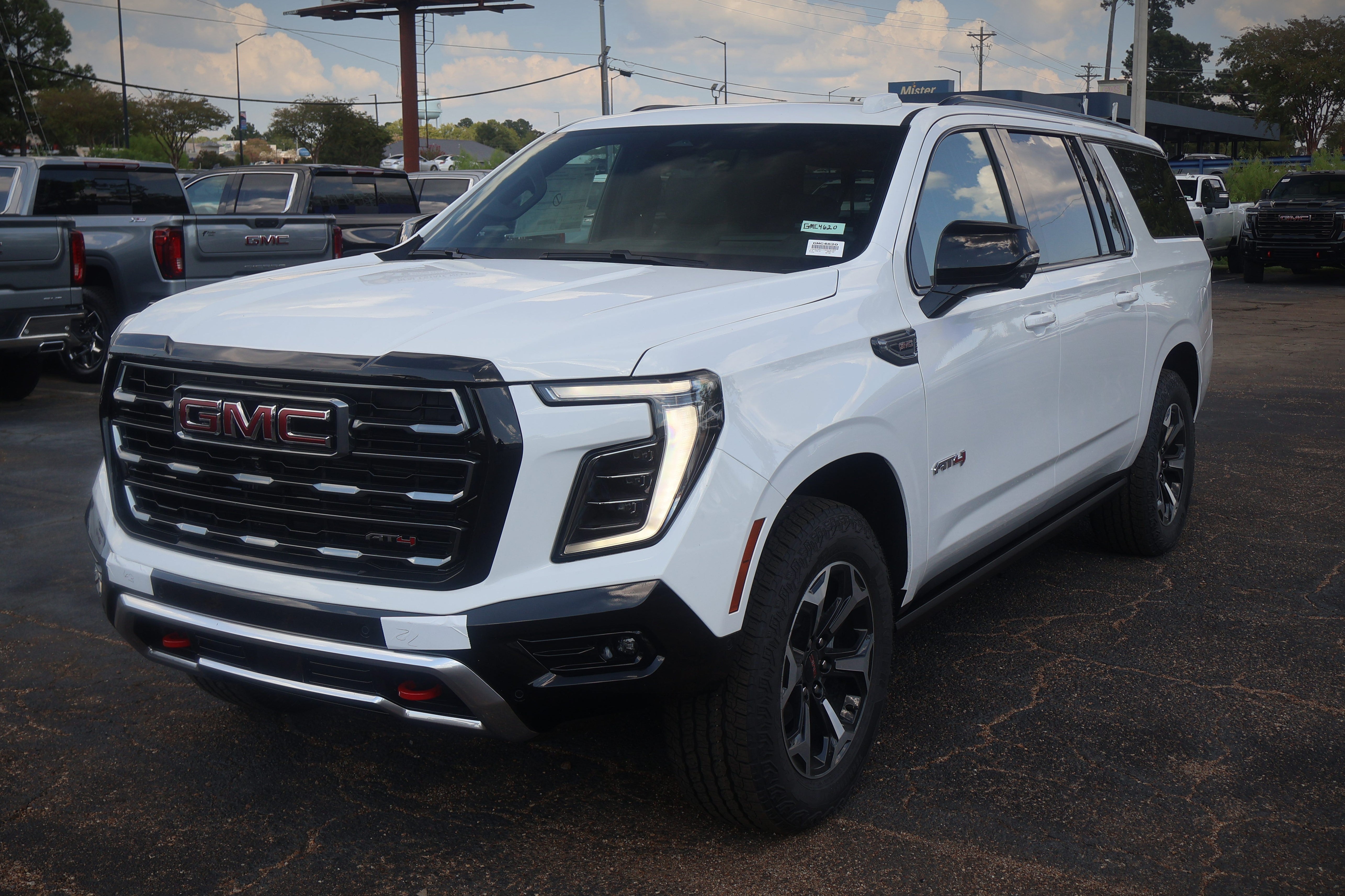 2026 GMC Yukon XL AT4