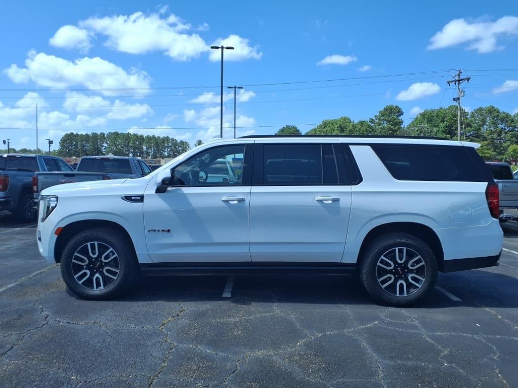 2023 GMC Yukon XL AT4