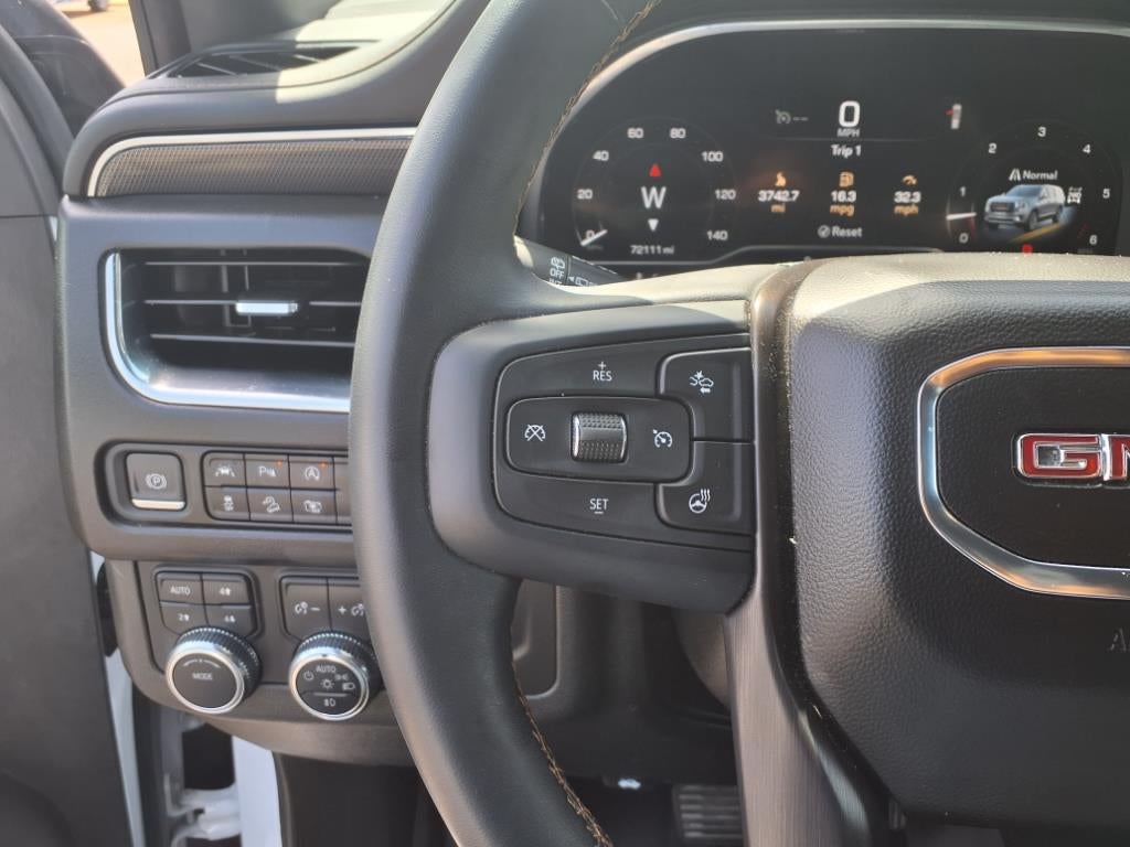 2023 GMC Yukon XL AT4