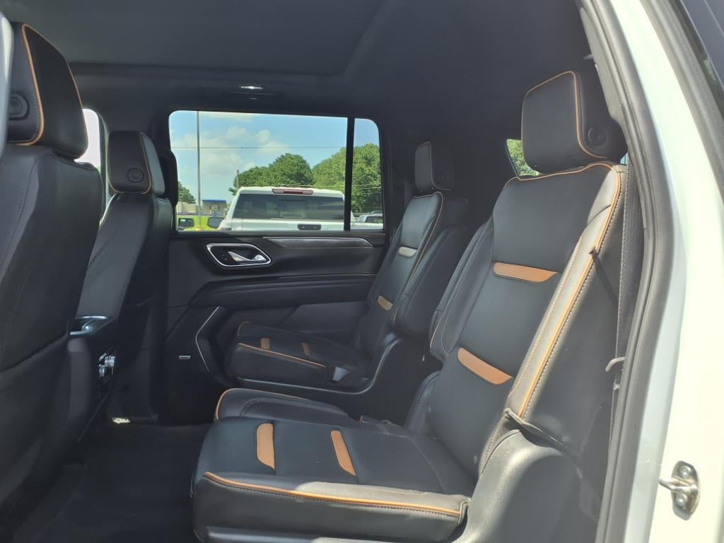 2023 GMC Yukon XL AT4