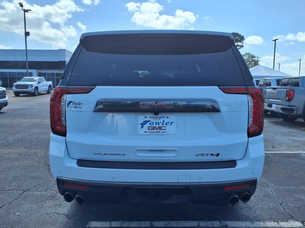 2023 GMC Yukon XL AT4