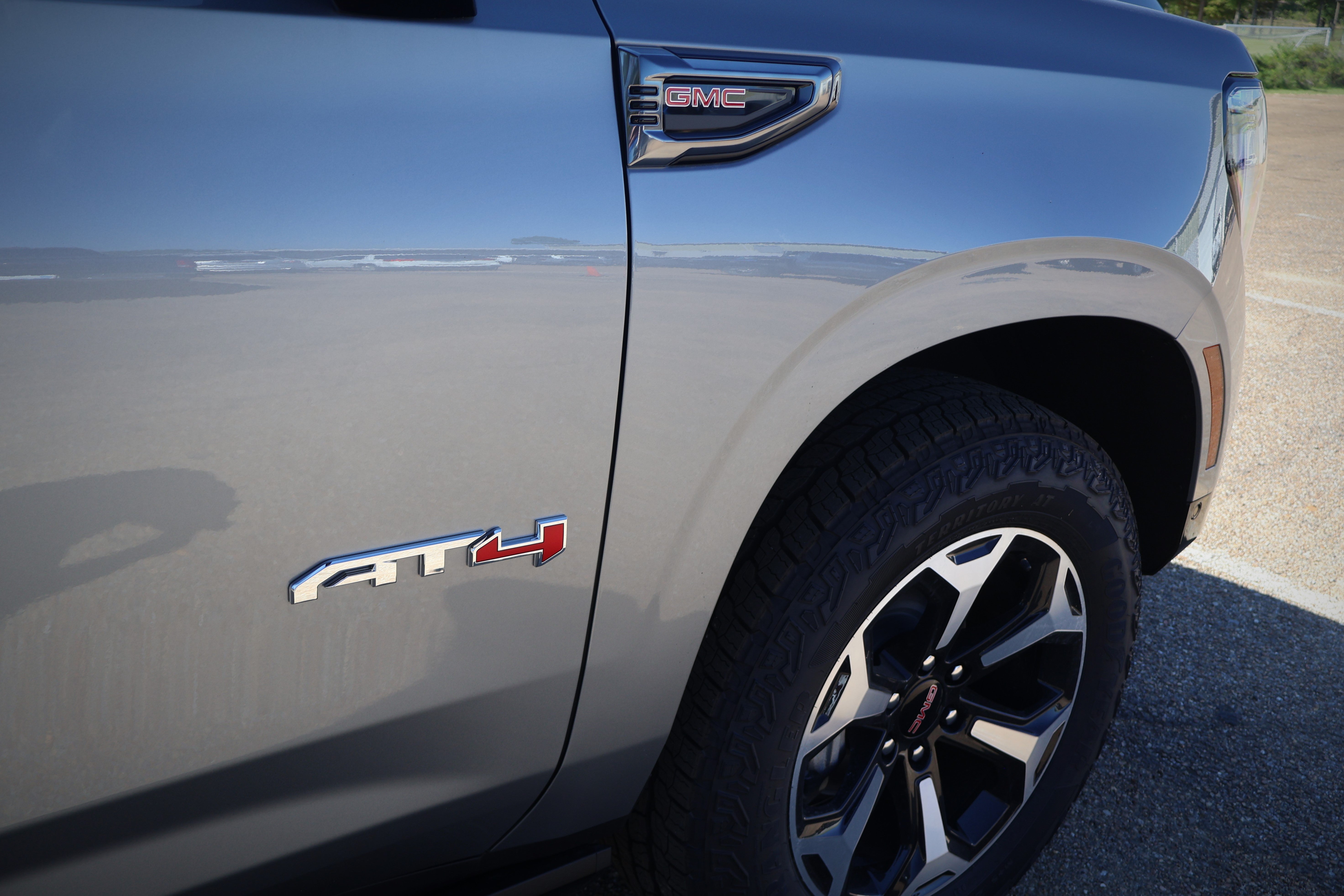 2026 GMC Yukon XL AT4