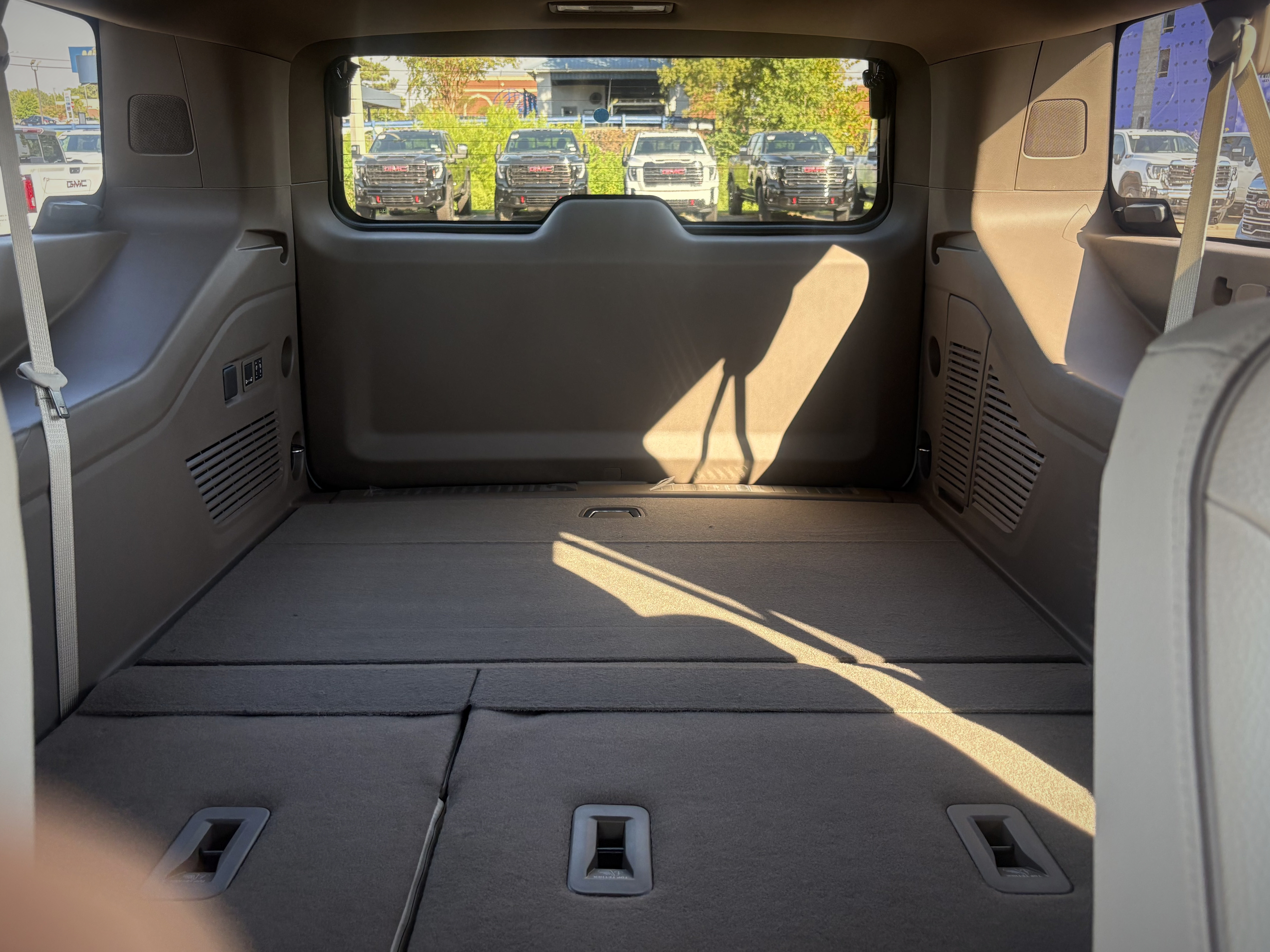 2027 GMC Yukon XL Denali