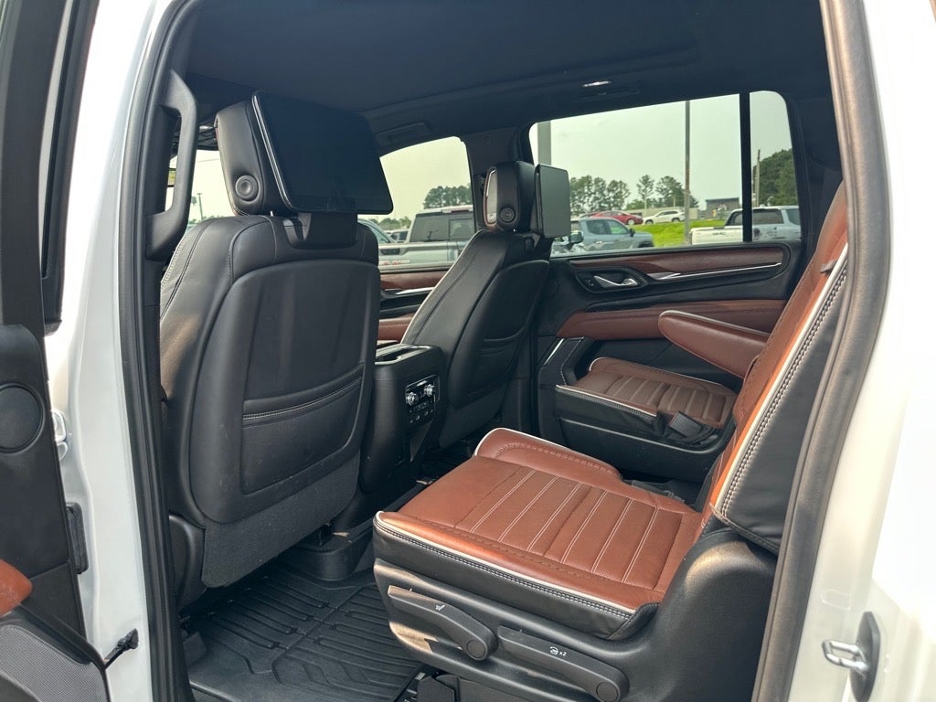 2023 GMC Yukon XL Denali Ultimate