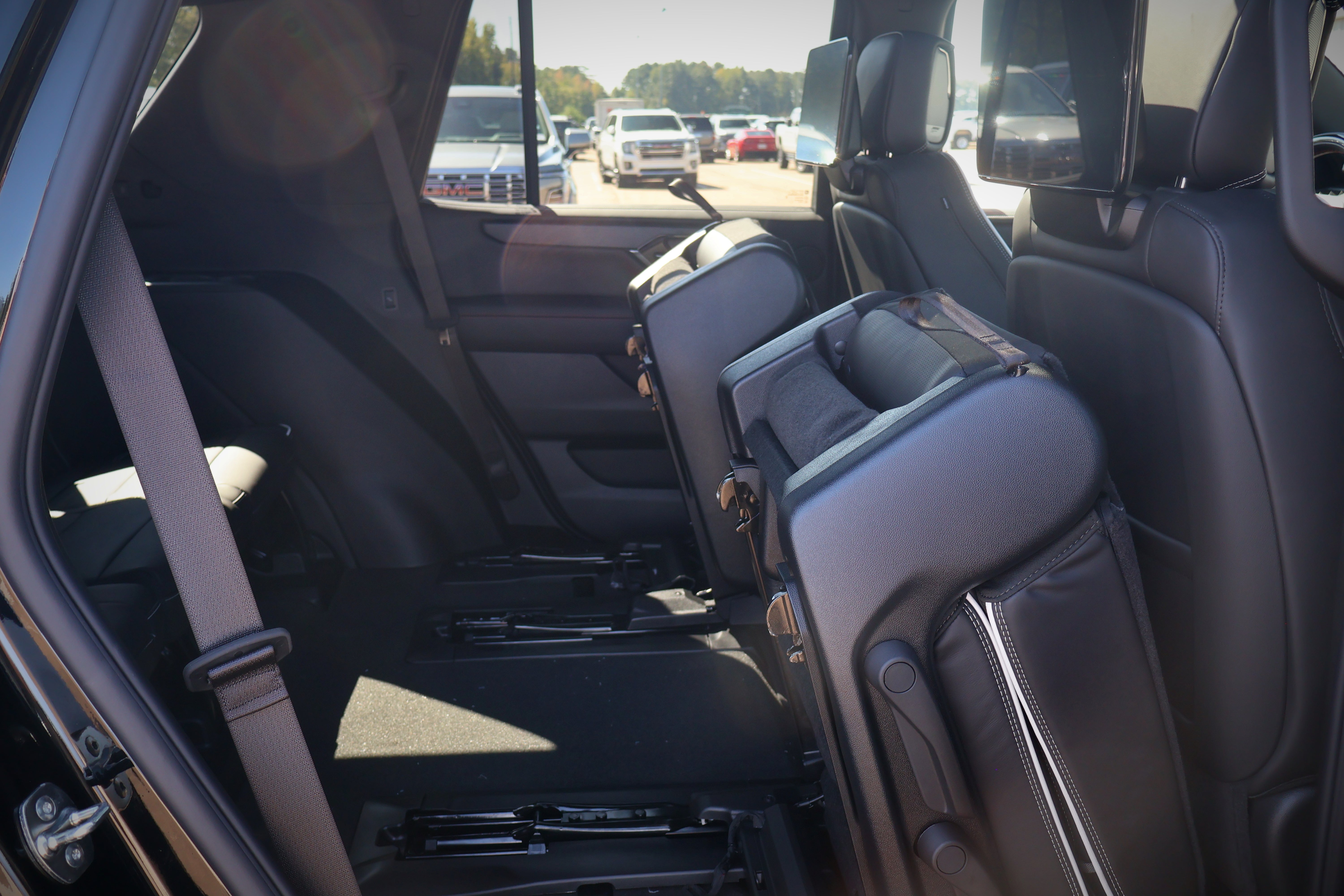 2027 GMC Yukon AT4 Ultimate