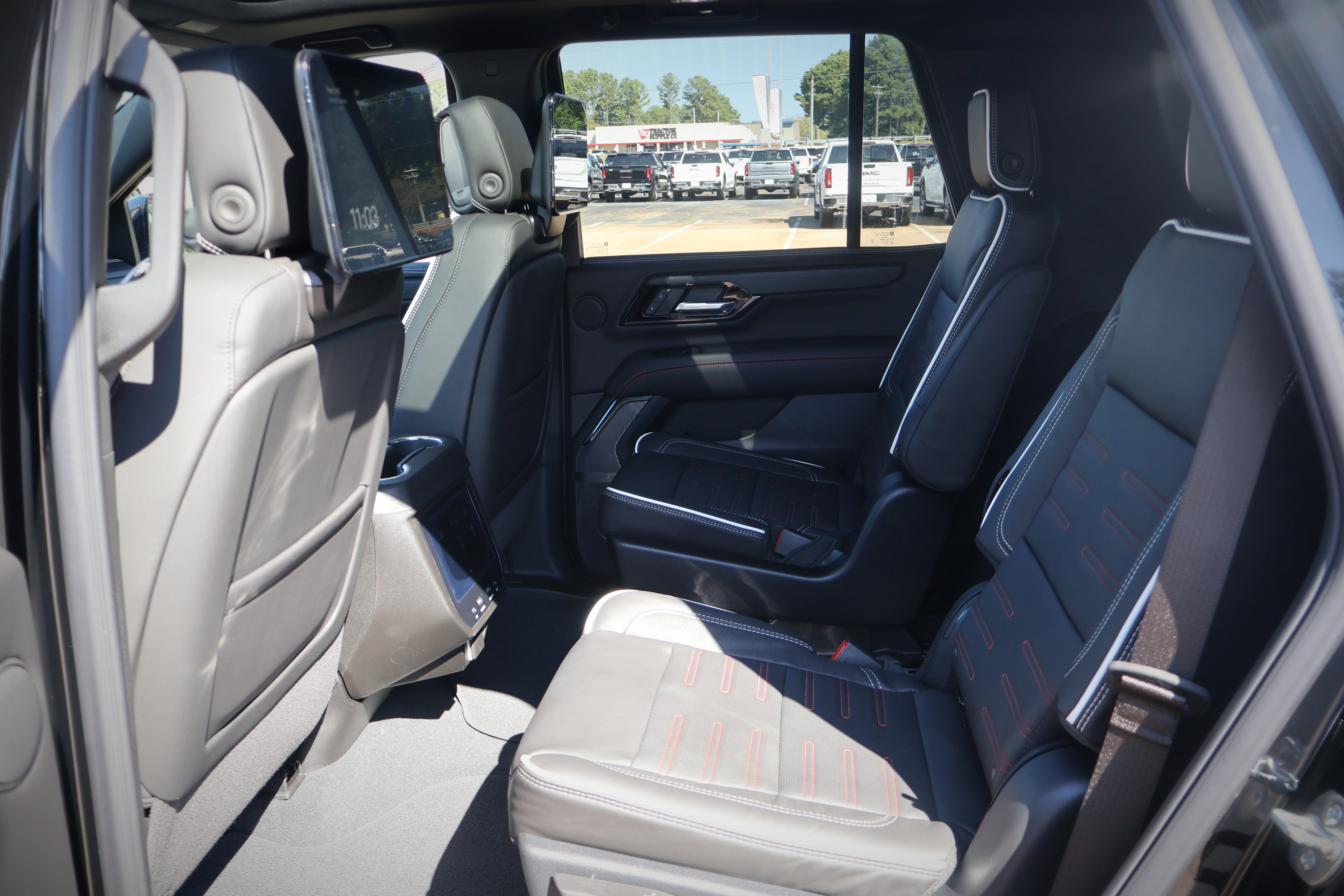 2027 GMC Yukon AT4 Ultimate