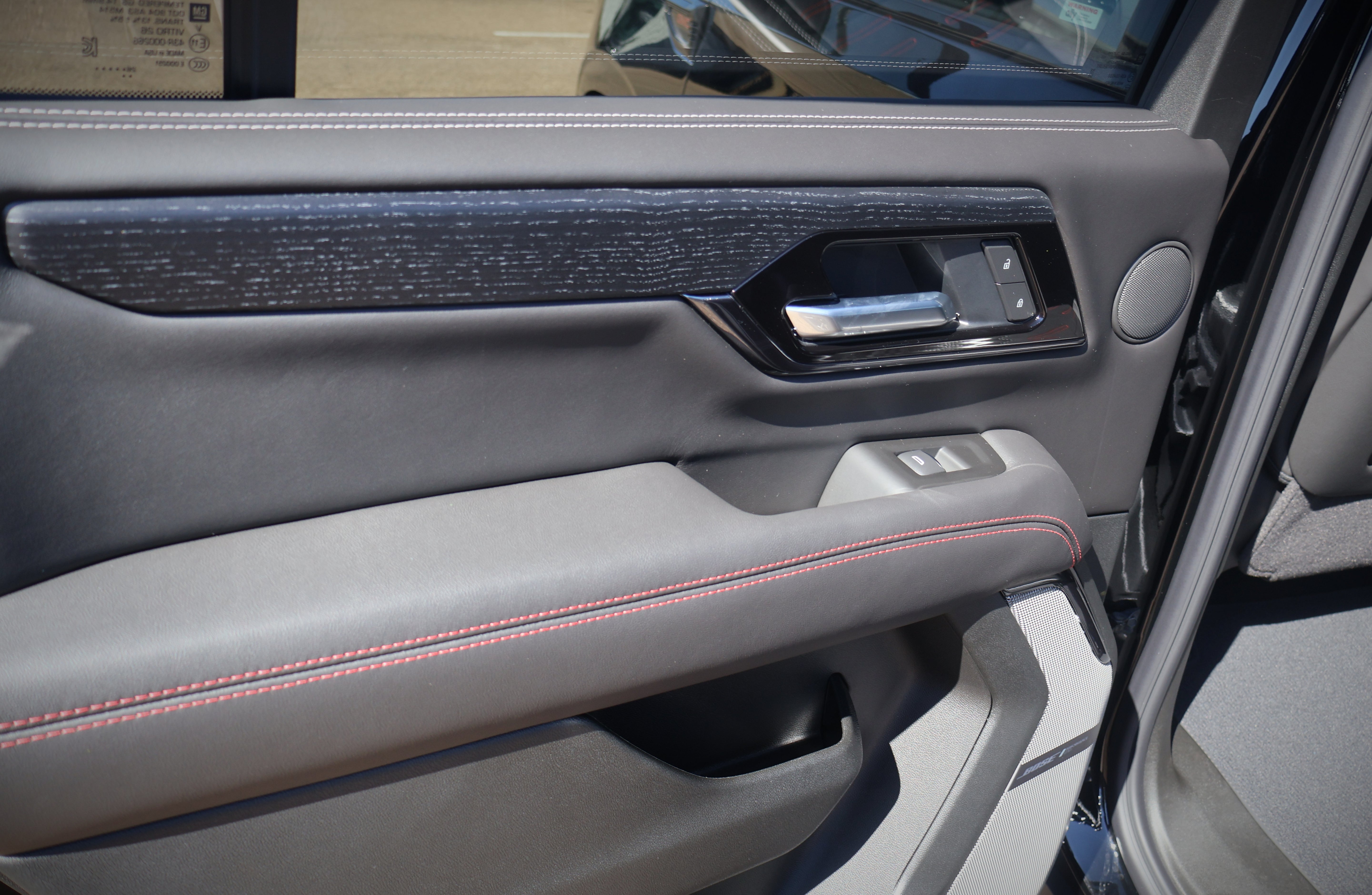 2027 GMC Yukon AT4 Ultimate