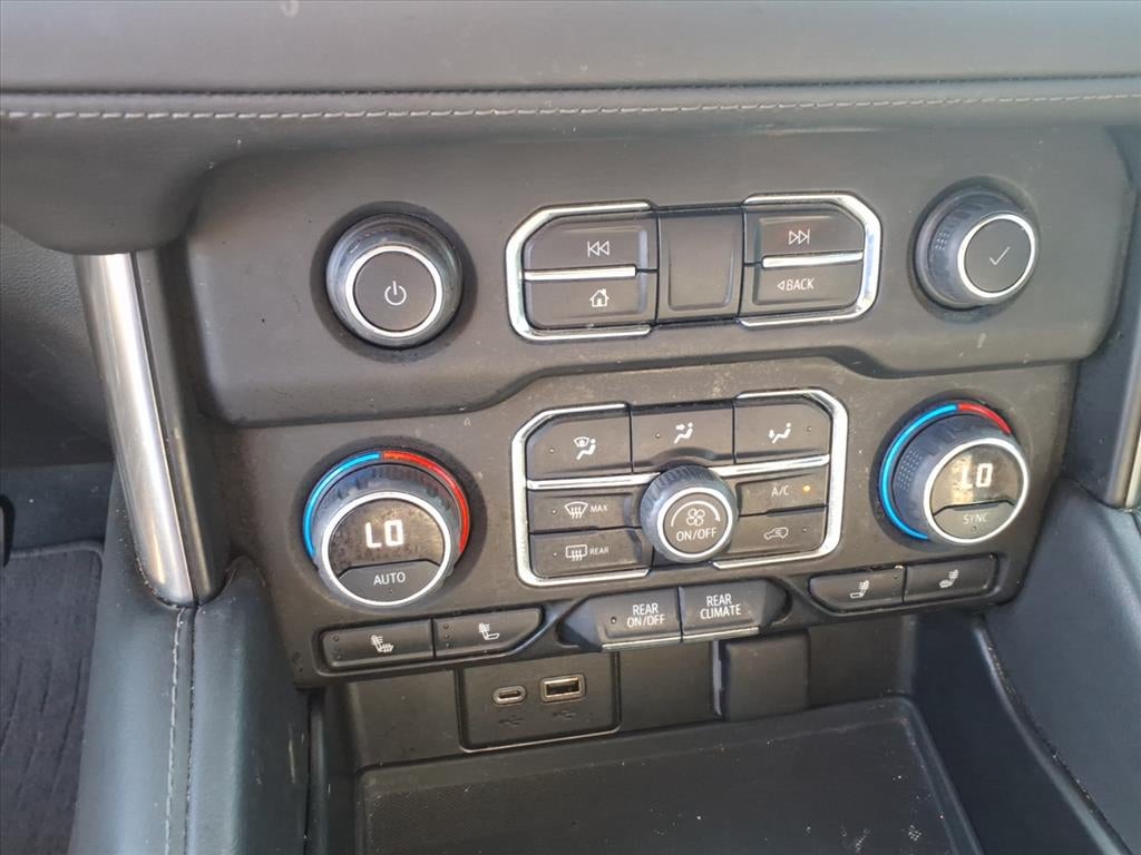 2022 Chevrolet Suburban LT