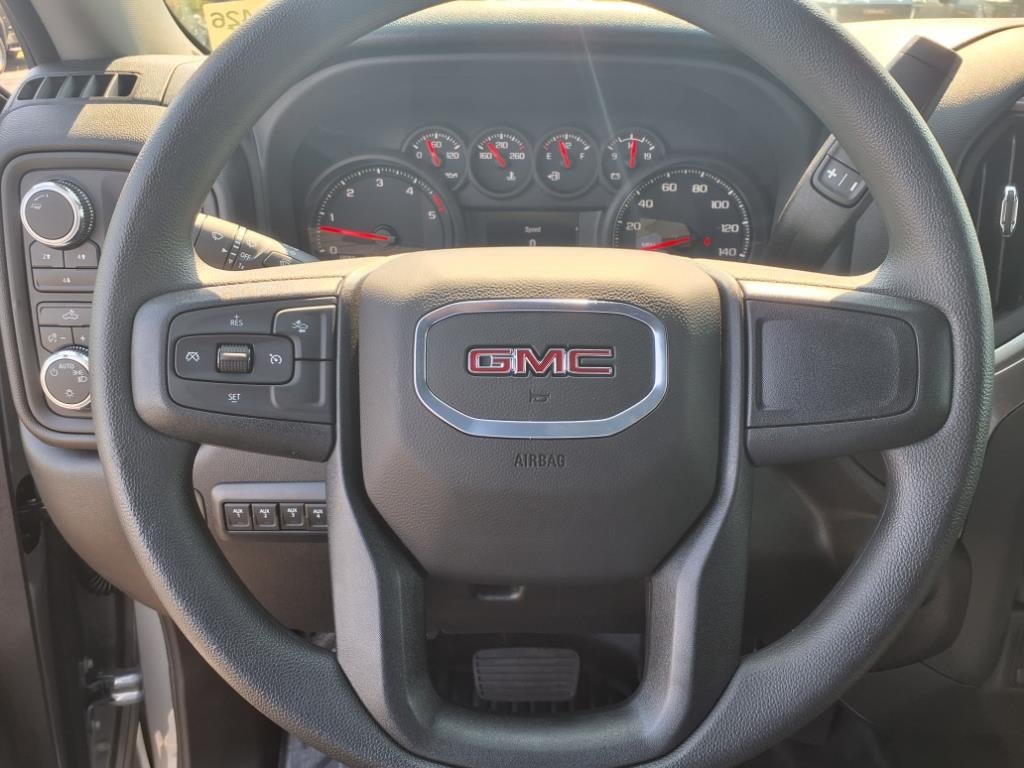 2025 GMC Sierra 2500 HD Pro