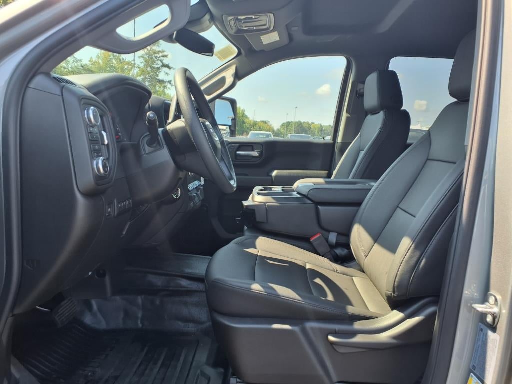 2025 GMC Sierra 2500 HD Pro