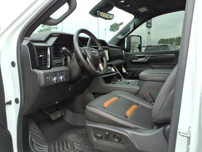 2025 GMC Sierra 2500 HD AT4