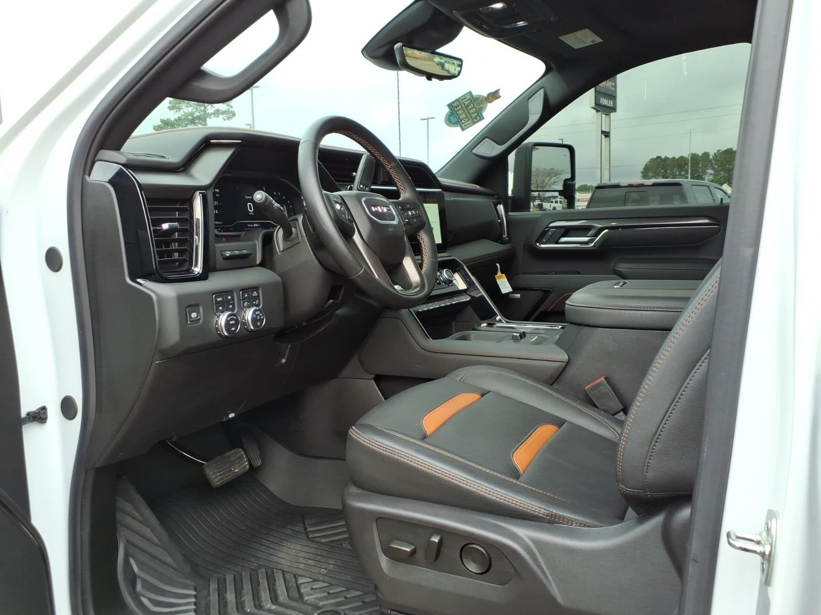 2025 GMC Sierra 2500 HD AT4