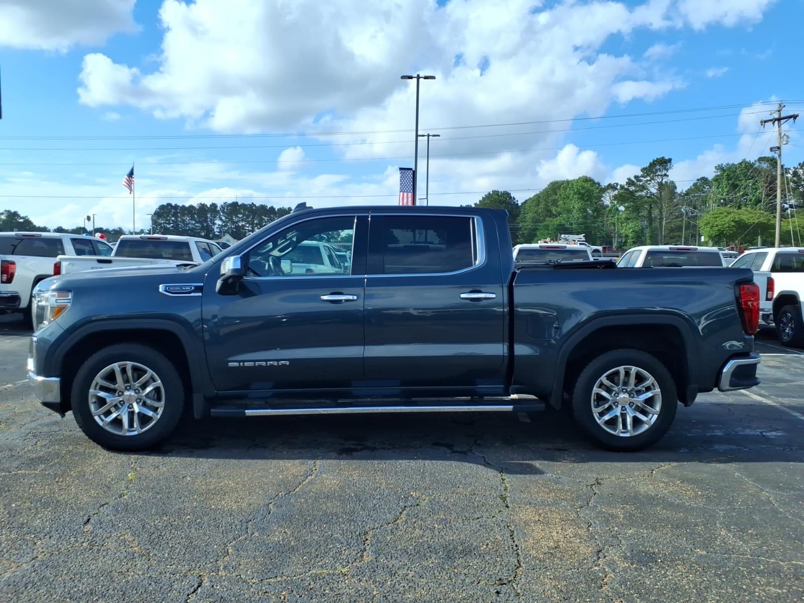 2019 GMC Sierra 2WD Crew Cab Short Box SLT's photo