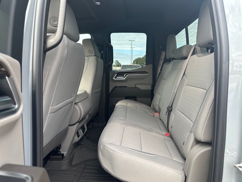 2025 GMC Sierra 1500 SLE