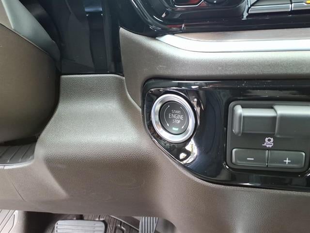 2026 GMC Sierra 1500 SLT - Photo 12