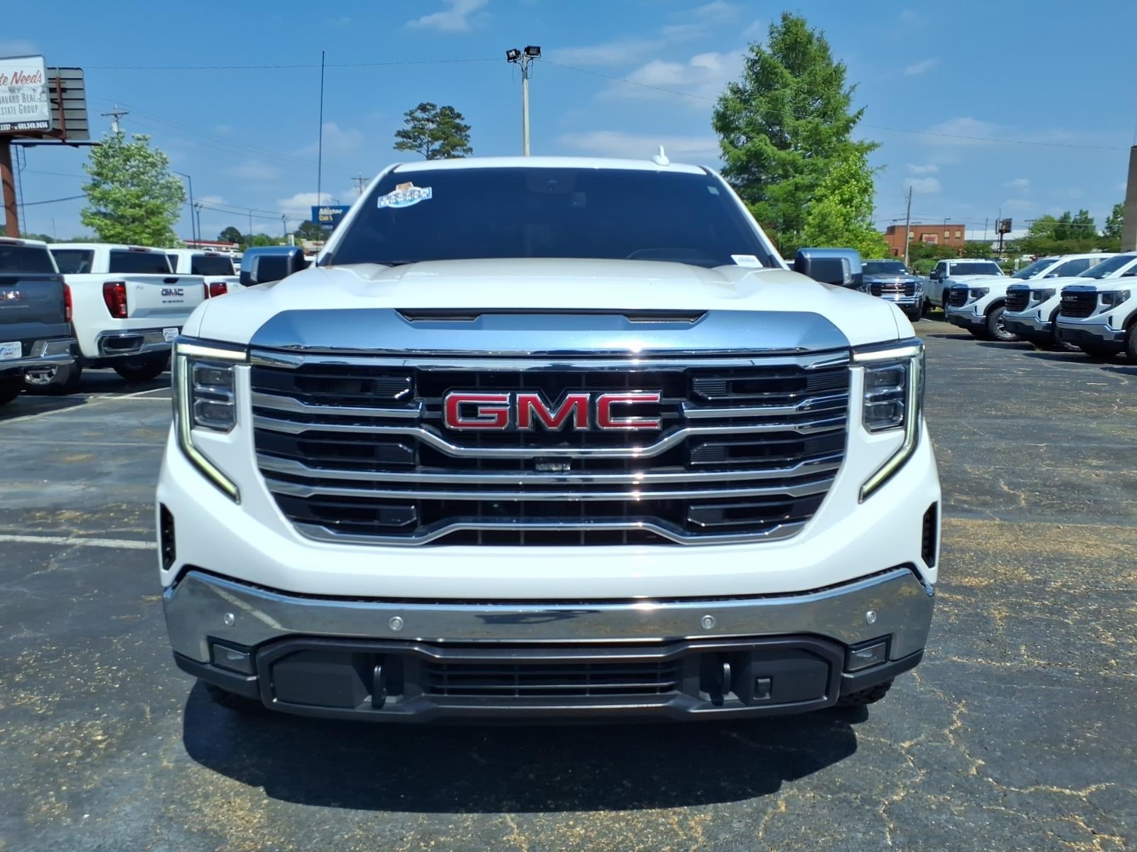 2022 GMC Sierra 1500 SLT