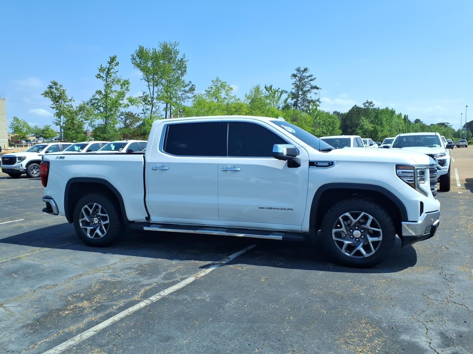 2022 GMC Sierra 1500 SLT