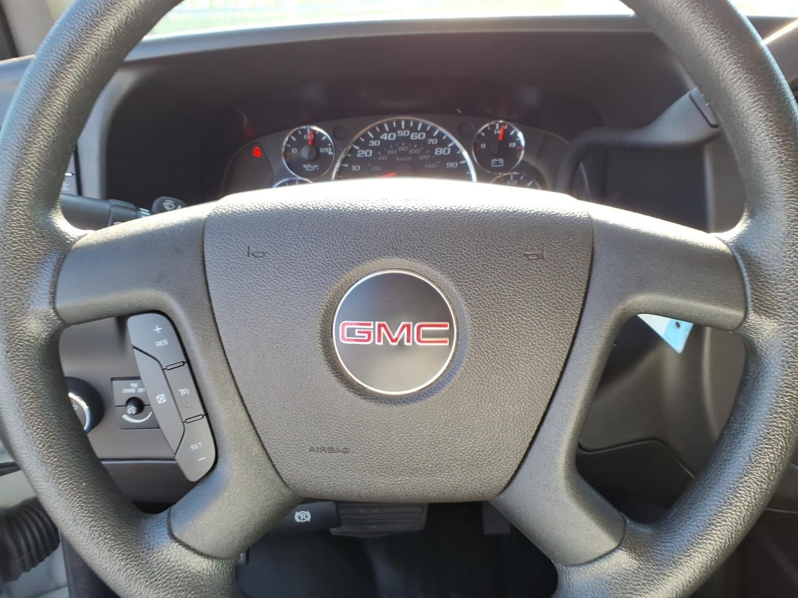 2024 GMC Savana Cargo 2500 Work Van