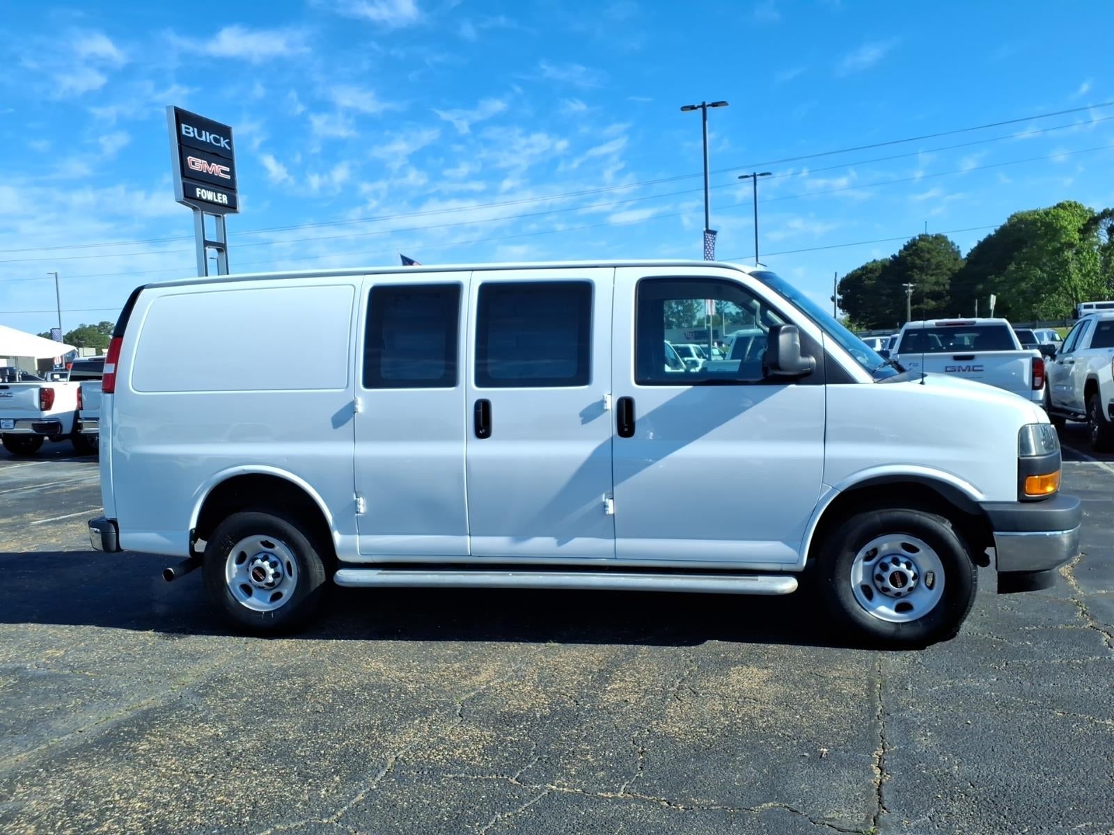 2024 GMC Savana Cargo 2500 Work Van
