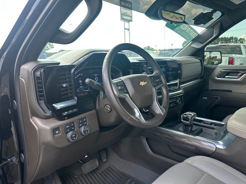 2024 Chevrolet Silverado 1500 LTZ