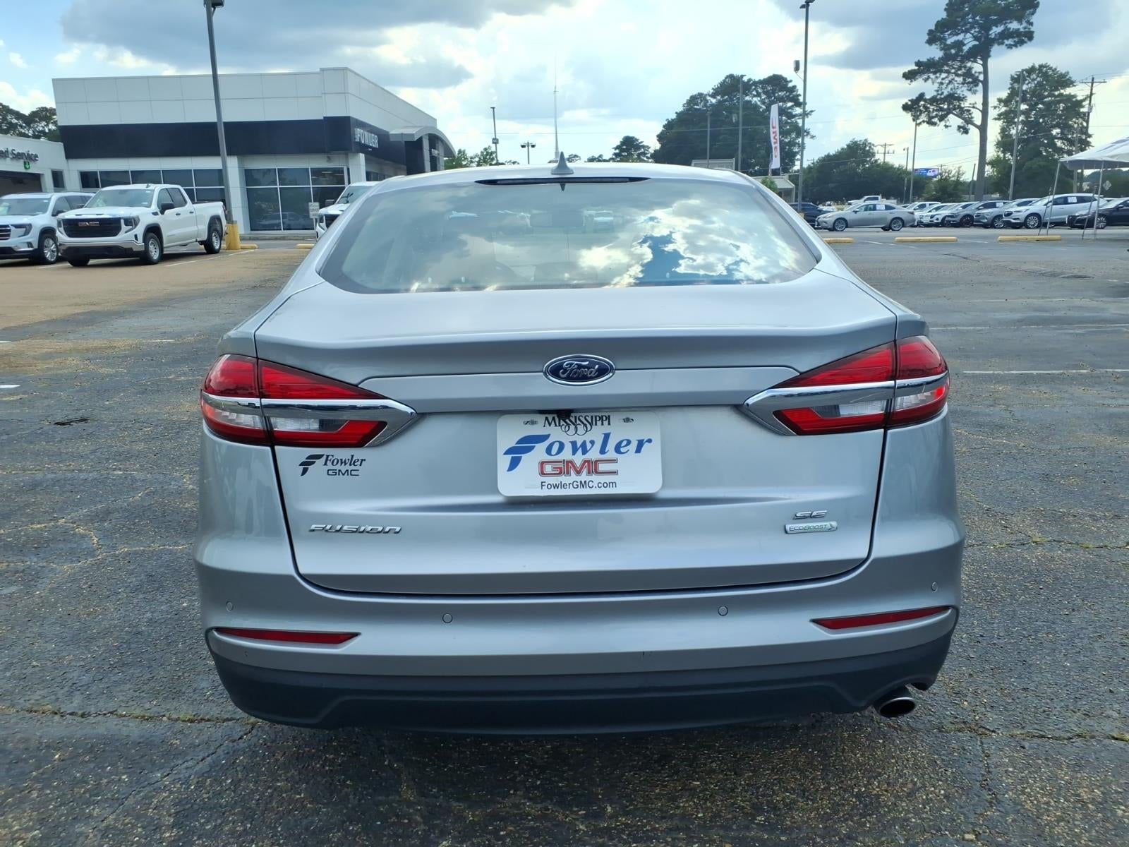 2020 Ford Fusion SE