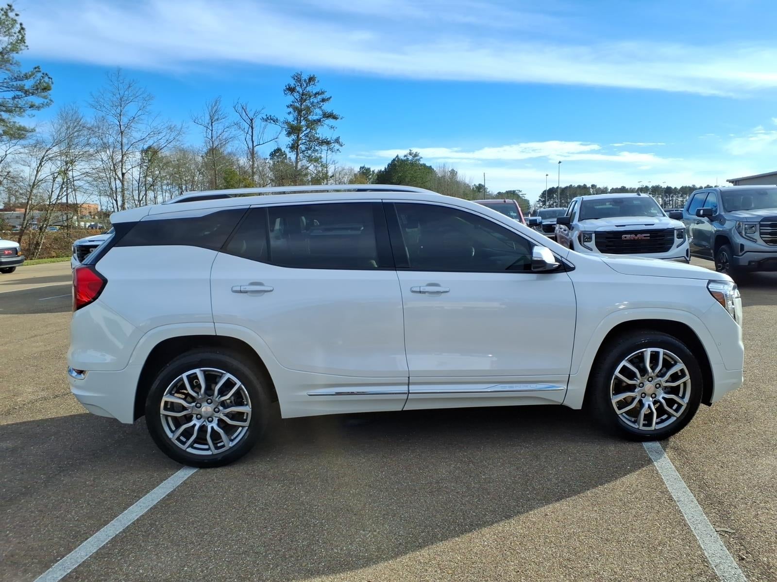 2024 GMC Terrain Denali